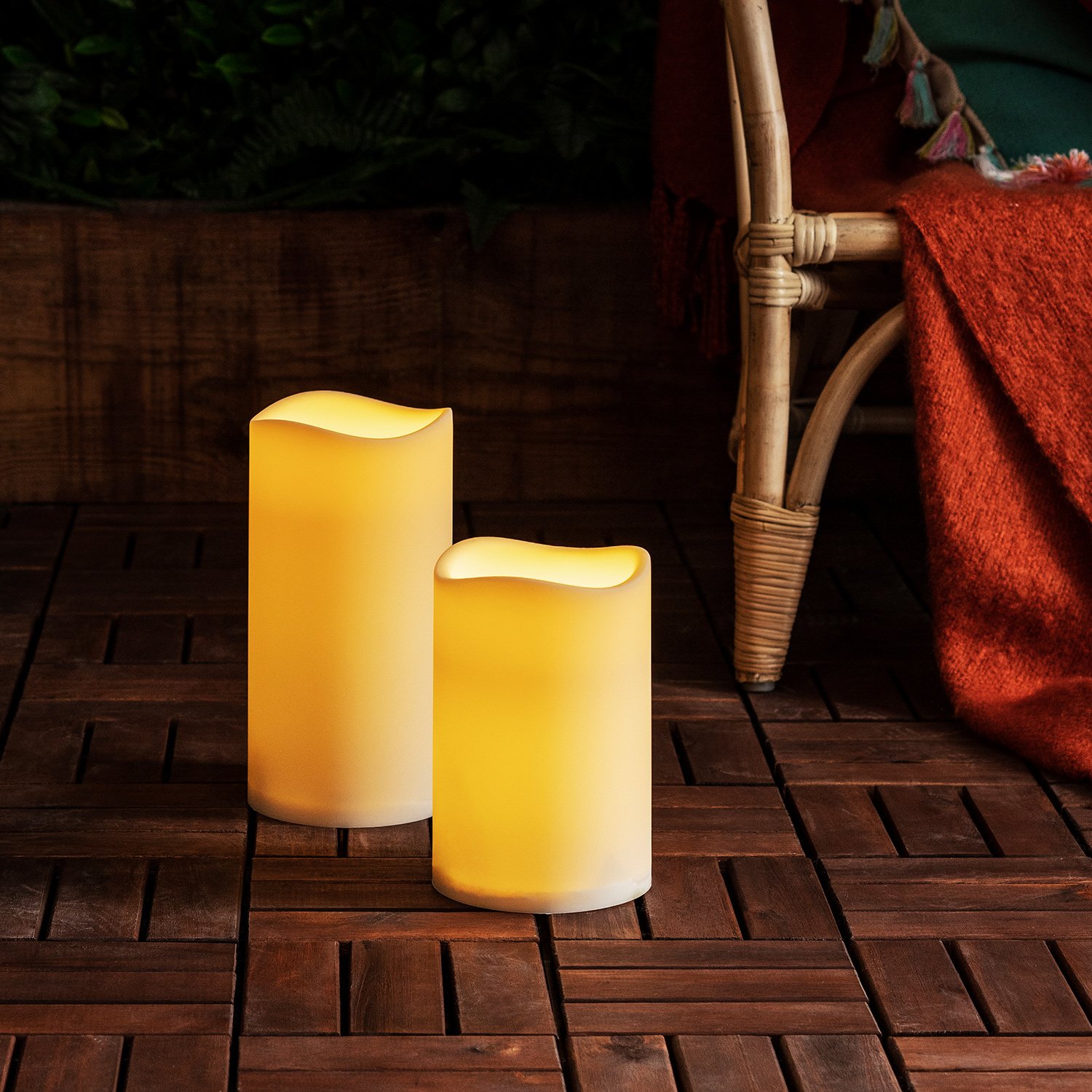 4"5"6" Outdoor Indoor Waterproof LED Flameless Flickering Pillar Candles With Timer/Large Battery Operated Electric Candles Set For Outdoor Lantern Decorative Long Lasting 1500 Hours