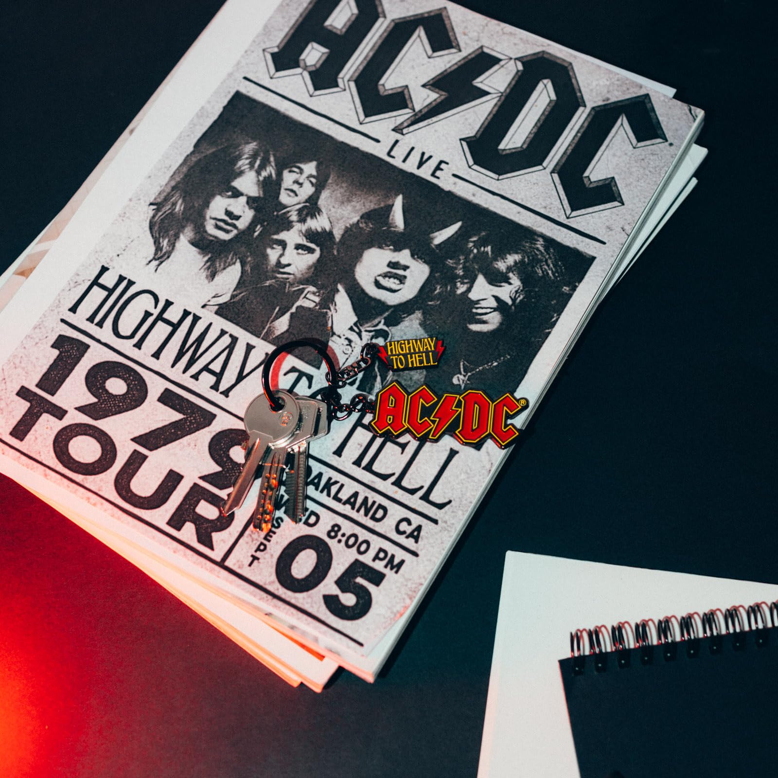 Grupo Erik Keyring - AC/DC Merchandise | Official Merchandise ACDC Gifts Under 10 Pounds, Keychain Music Gifts For Men & Women, Cute Keyring, Cool Keyrings