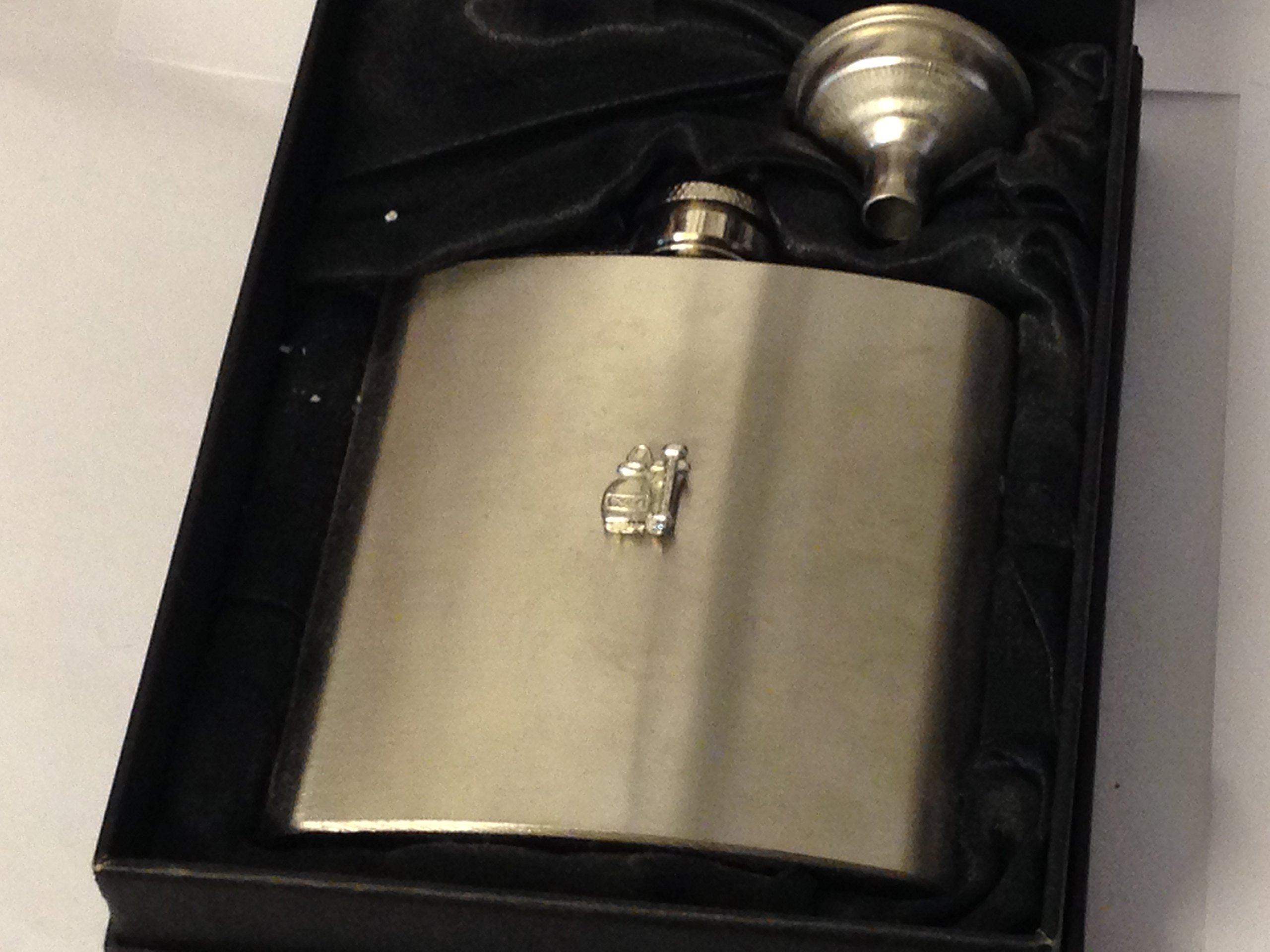 Flasque médecine inox Tg326 bouteille de poche aiguille seringue 170g