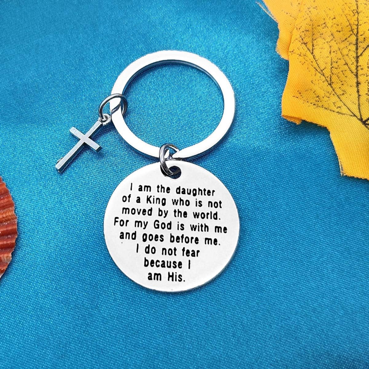 Christian Gifts Keychain for Women Girls Religious Gift I Am The Daughter of A King Who is Not Moved by The World Religious Keyring Inspirational Christian Jewelry for Women Baptism Gift for Her : Clothing, Shoes & Jewelry