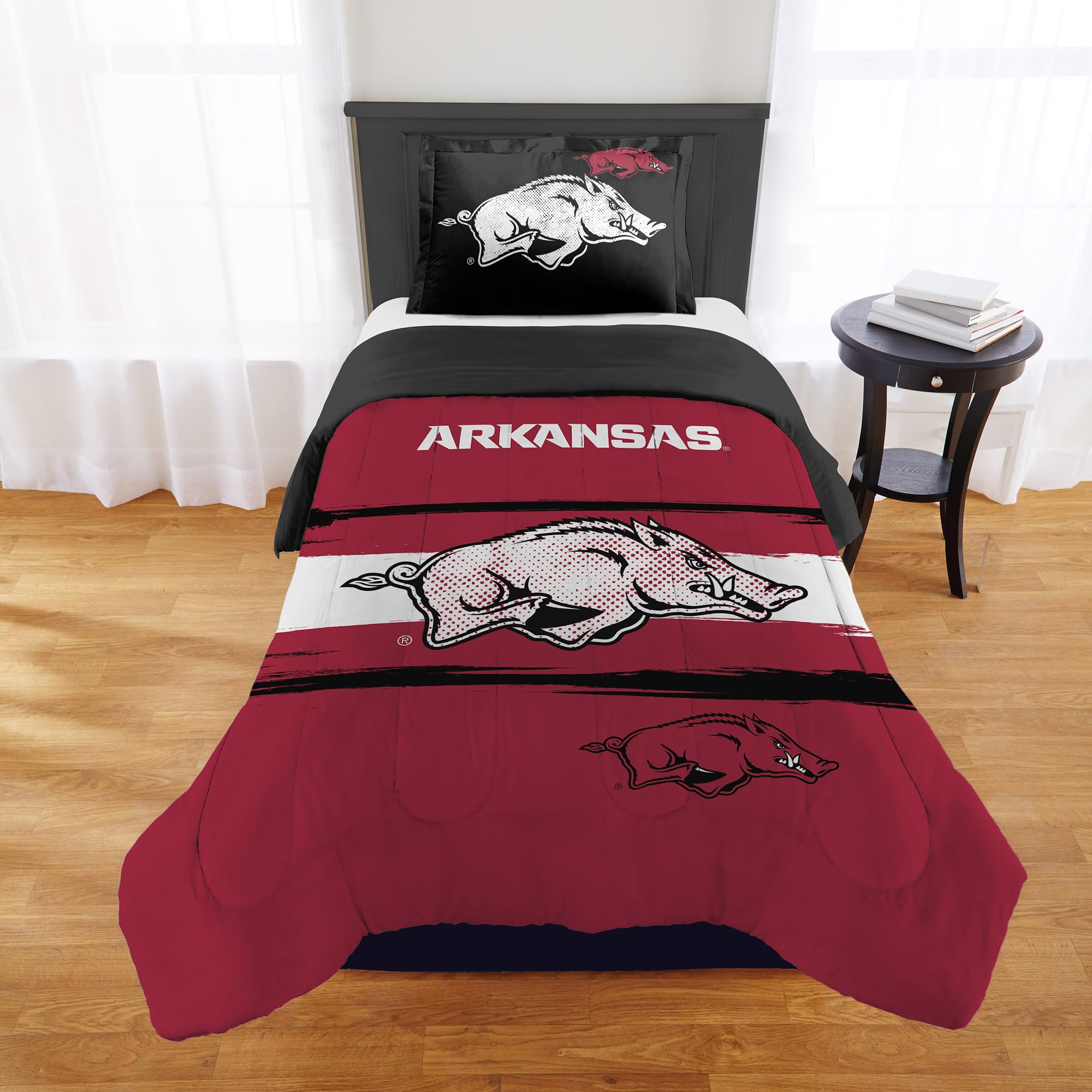 Arkansas Razorbacks Bettdecken-Set – Razorbacks Bettwäsche für Schlafsäle, Gästezimmer, Wohnmobile, Heckklappen und Hogs Game Day Decor, Twin/Twin XL