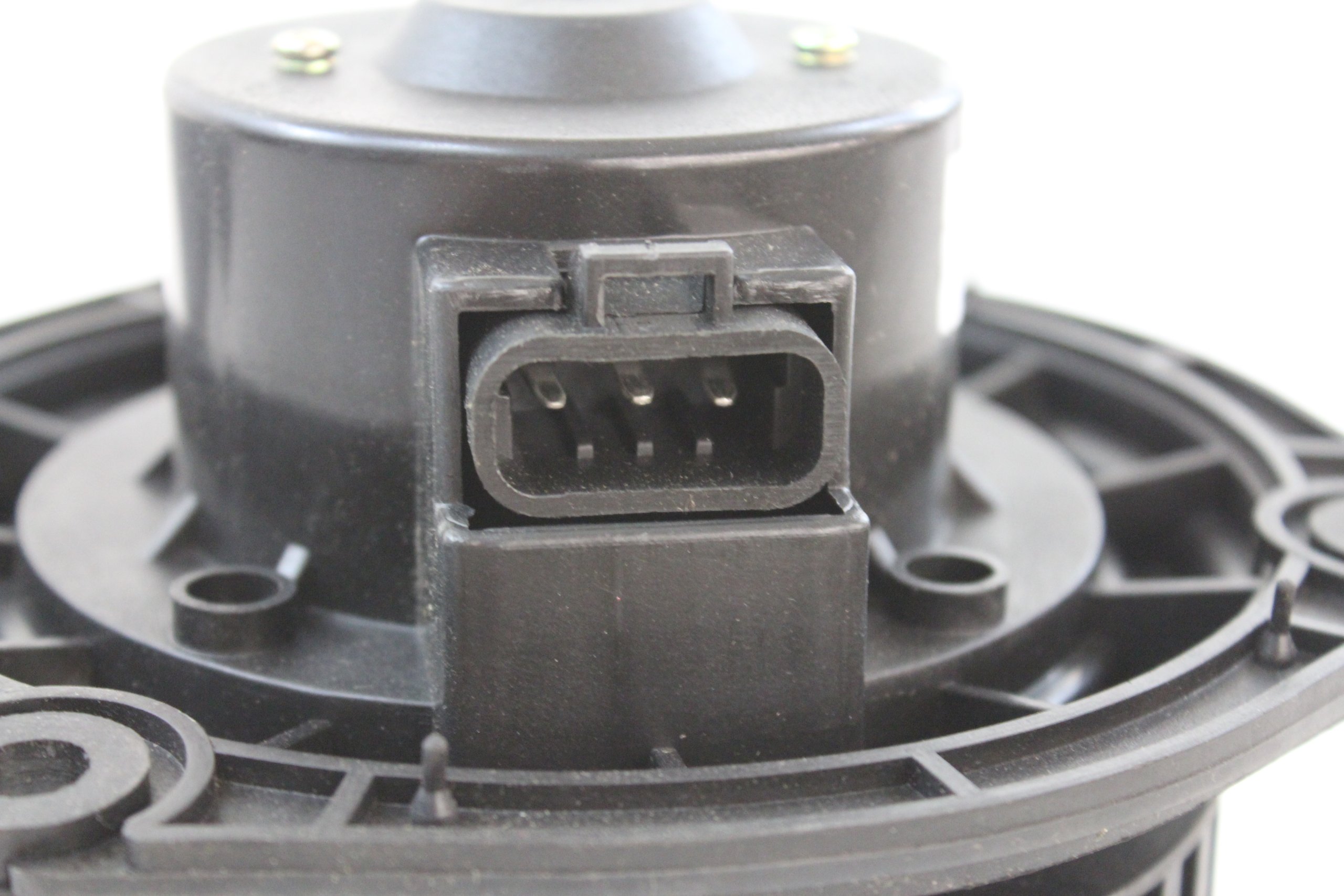 Amazon.com: Genuine GM Parts 89018521 Heater Fan/Motor Assembly