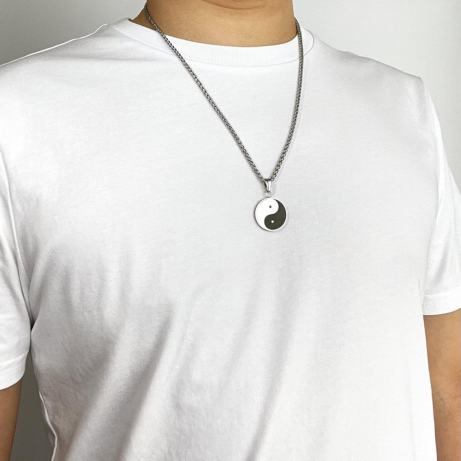 MOO&LEE Mens Pendant Necklace Amulet Jewellery Chain Small Yin Yang Taichi Pendant with 24 Inches Stainless Steel Link Chain - Image 3