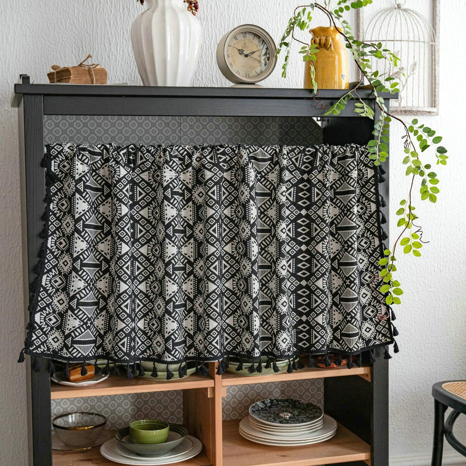 Rideau cuisine court pour cacher sous évier et habiller petite fenêtre 150x45