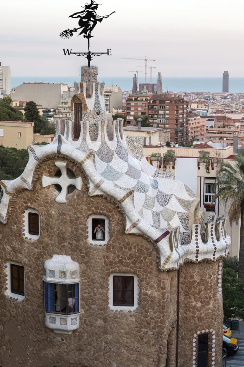 Weather Vane for Garden Shed, Stainless Steel Witch Weather Vane with Wind Direction Indicator Metal Stand for Outdoor Garden Yard Decor