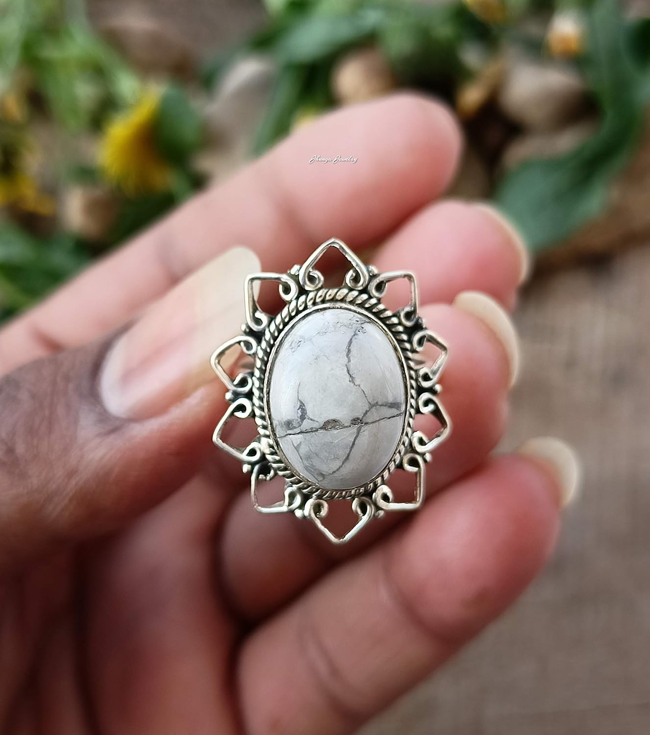 White Howlite Ring, Sterling Silver Ring, Antique Ring, Oval Shape Ring, Boho Style, Turquoise Howlite Ring, Promise Ring, Buffalo Ring, Bridesmaids Gift, Healing Crystal, Gypsy Ring, Vintage Style
