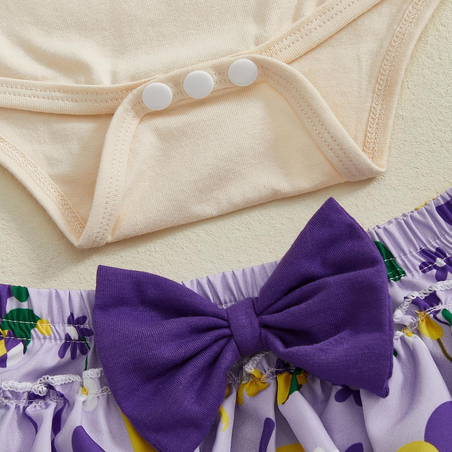 Bagilaanoe Newborn Baby Girl Mardi Gras Clothes Ruffle Long Sleeve Romper Tutu Skirt Leg Warmers Headband Set