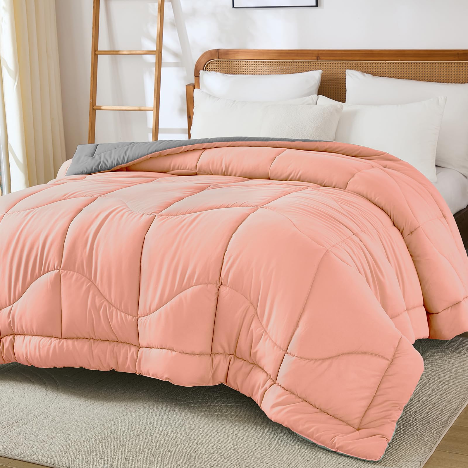 Guchuang Bedding Coverless Duvet Double Size 10.5 Tog-Reversible Comforter for All Seasons-Lightweight Down Alternative Comforter (Pink/Grey,Double)