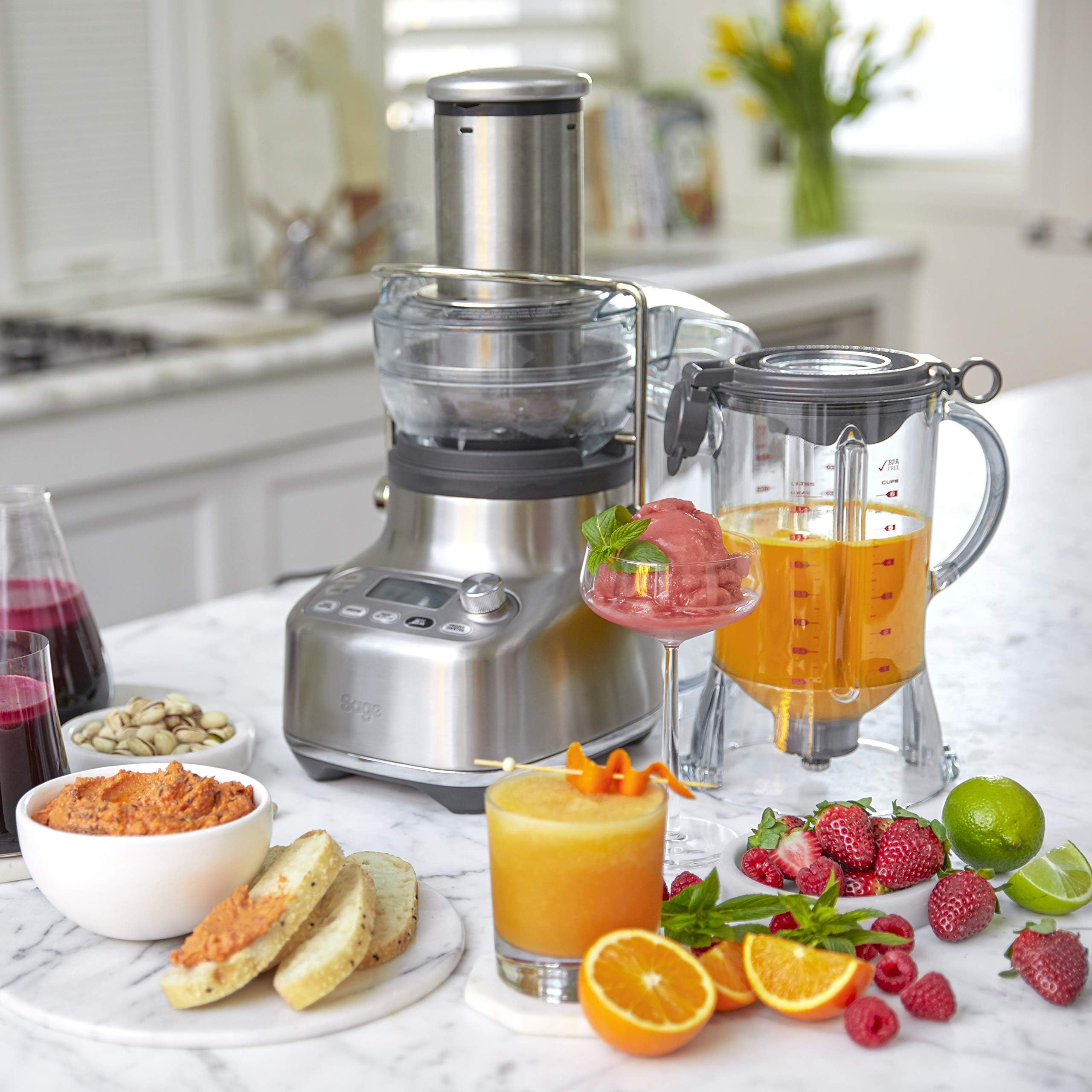 Sage The 3X Bluicer Pro, Frullatore, Acciaio Inox Spazzolato | Frullatore Ed Estrattore 3-in-1, Tecnologia Cold Spin, Scivolo 88mm, Caraffa 1,5L, 5 Programmi; Frullati, Succhi e Cocktail