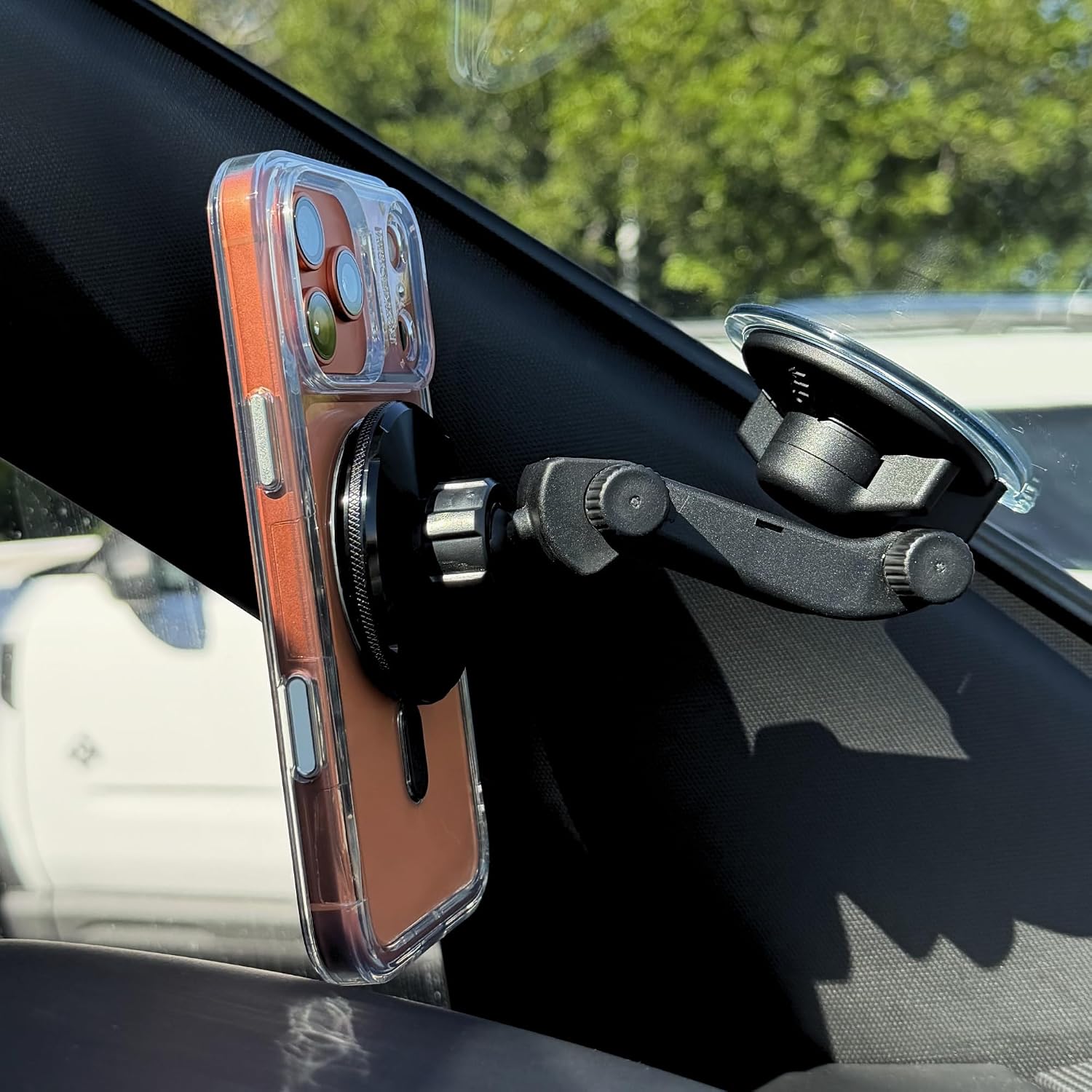 Rokform iPhone 17 Pro Slim Case + Magnetic Windshield Suction Mount