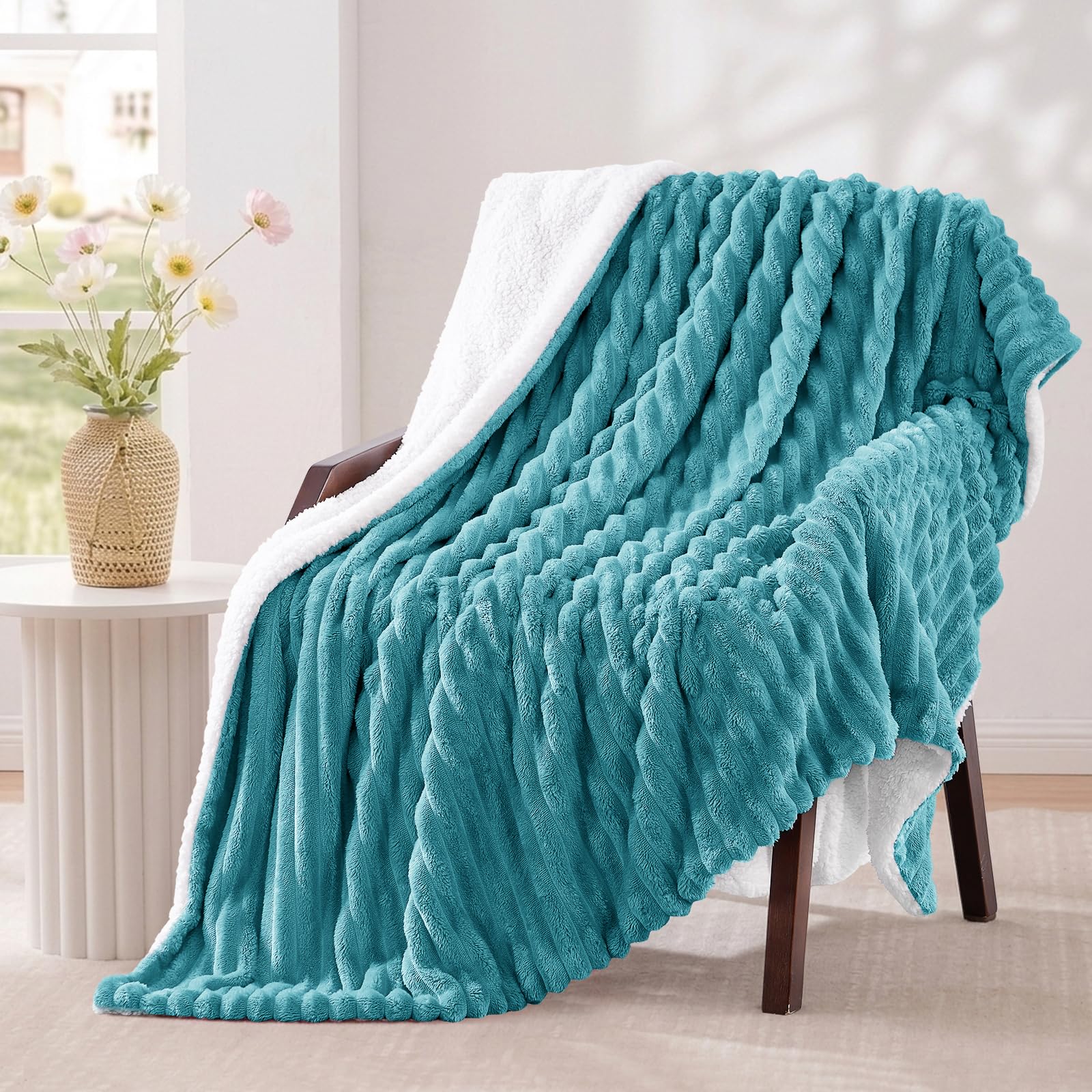 Aisbo Sherpa Fleece Throws for Sofas Double - Fluffy Bed Blanket, Teal — image 1