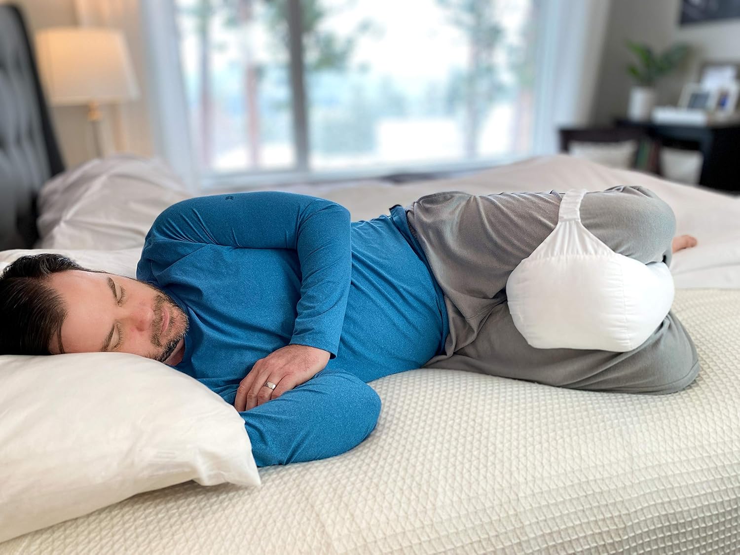 Leg Pillow - for Lower Body Pain and Sciatica.