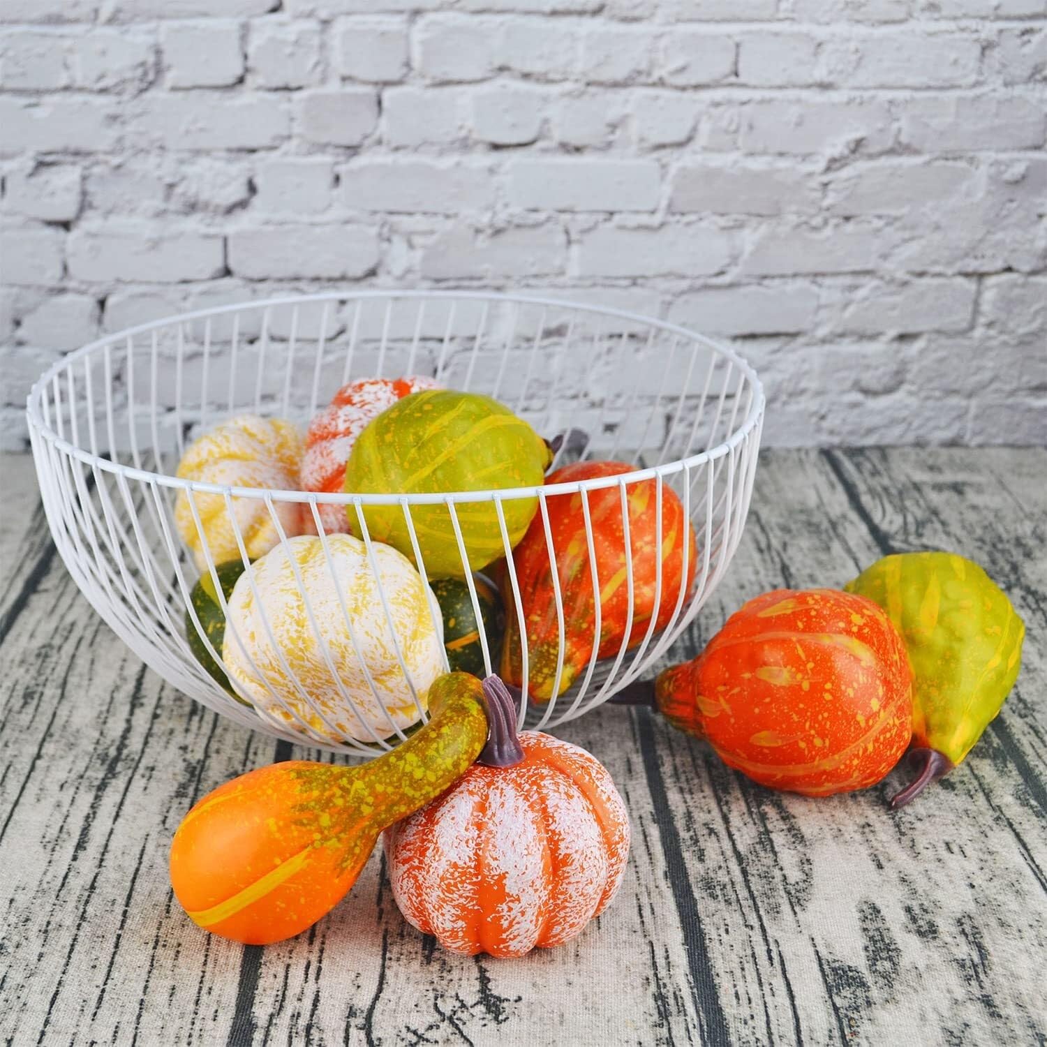 Decorativi Frutta Finta Artificiali Set di Decorazioni Miste da 13 Pezzi Zucca Artificiale, Frutta E Verdura Finte Casa Cucina Modello