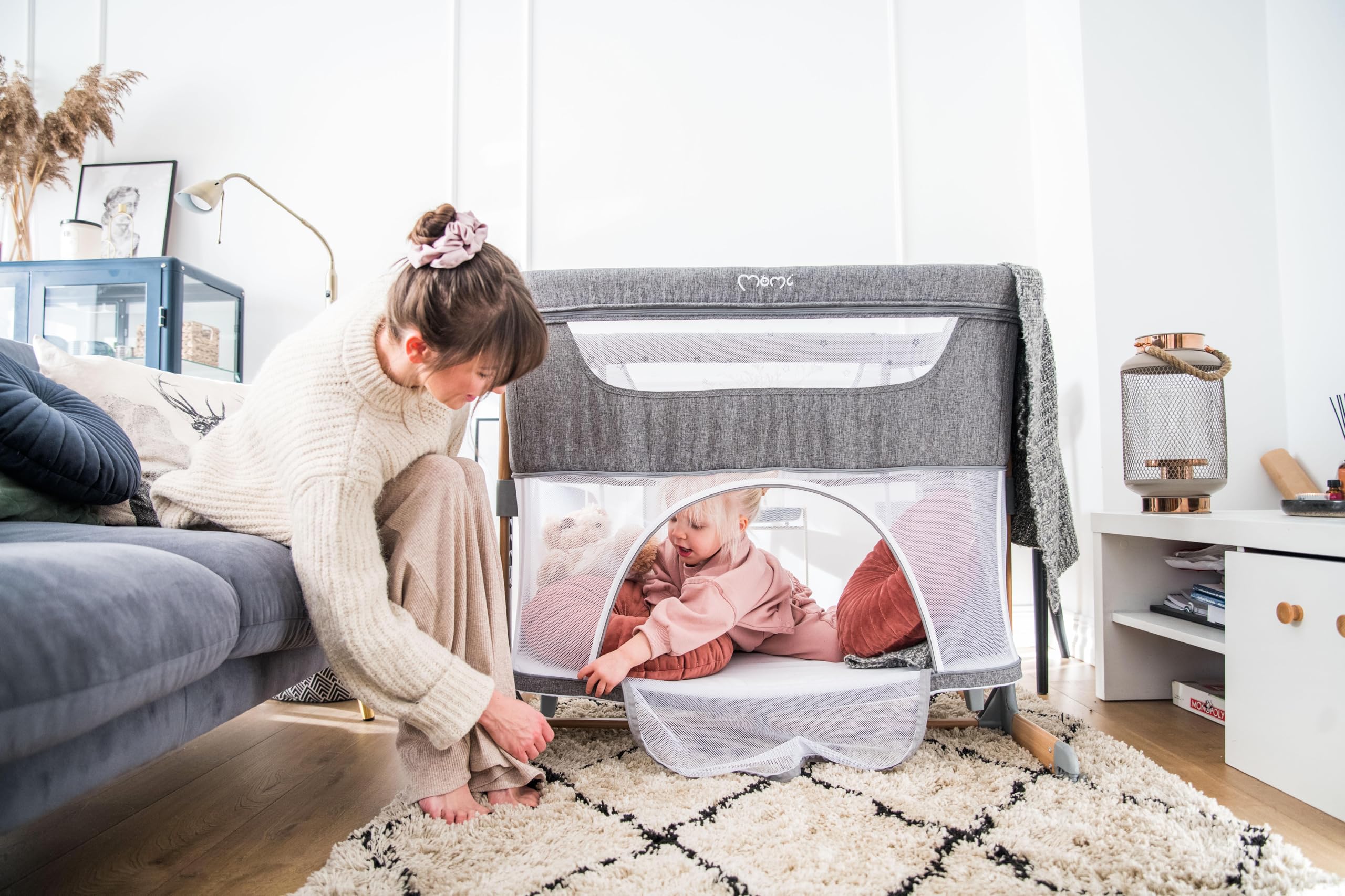 Momi Lit d'enfant Multifonction Smart Bed 4 en 1, lit d'appoint et Parc, jusqu'à 15 kg, réglage hauteur 5 niveaux, avec matelas
