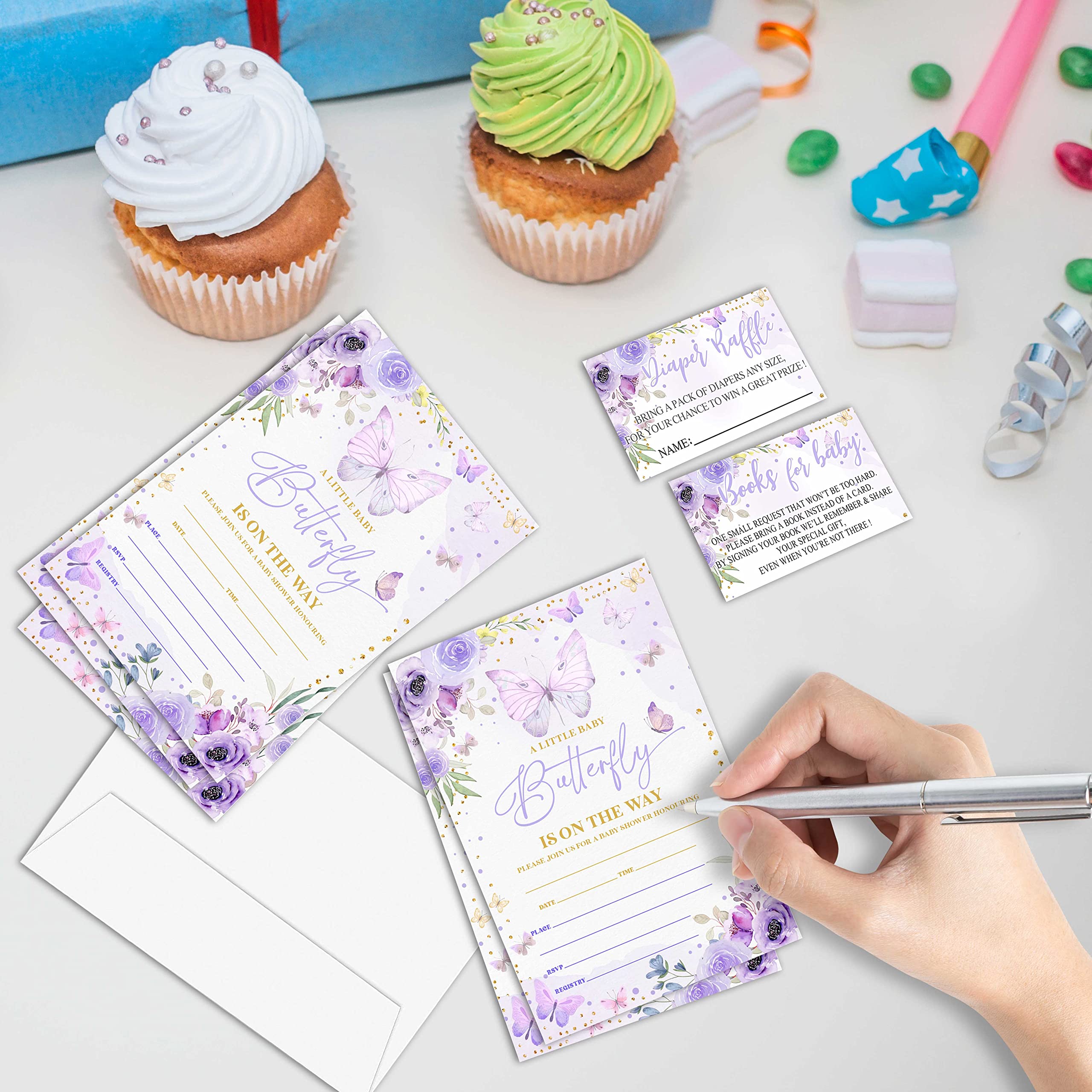 Zestaw 25 zaproszeń na baby shower, fioletowy motyl zaproszenia na przyjęcie z kopertami, kartki z prośbą o książkę, bilety na pieluchy na dekoracje imprezowe - A02