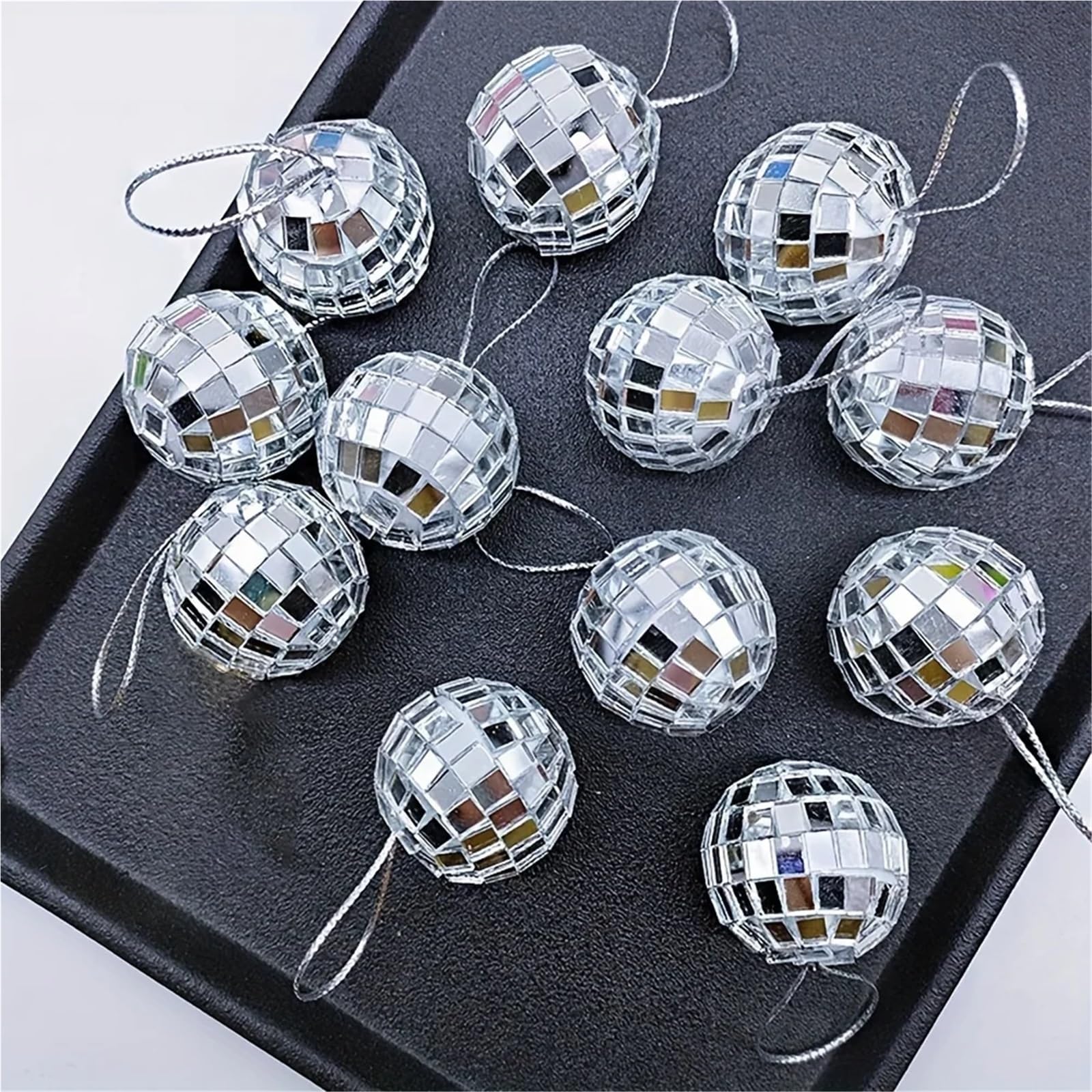 Dekoracja imprezowa lustrzanej kuli dyskotekowej, Disco Kula Lustrzana Srebrna 3-6cm 6 szt(6pcs Balls 6cm)