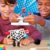 Play-Doh Marvel Spider-Man Fırlat ve İkiye Böl Kapışması Oyun Seti