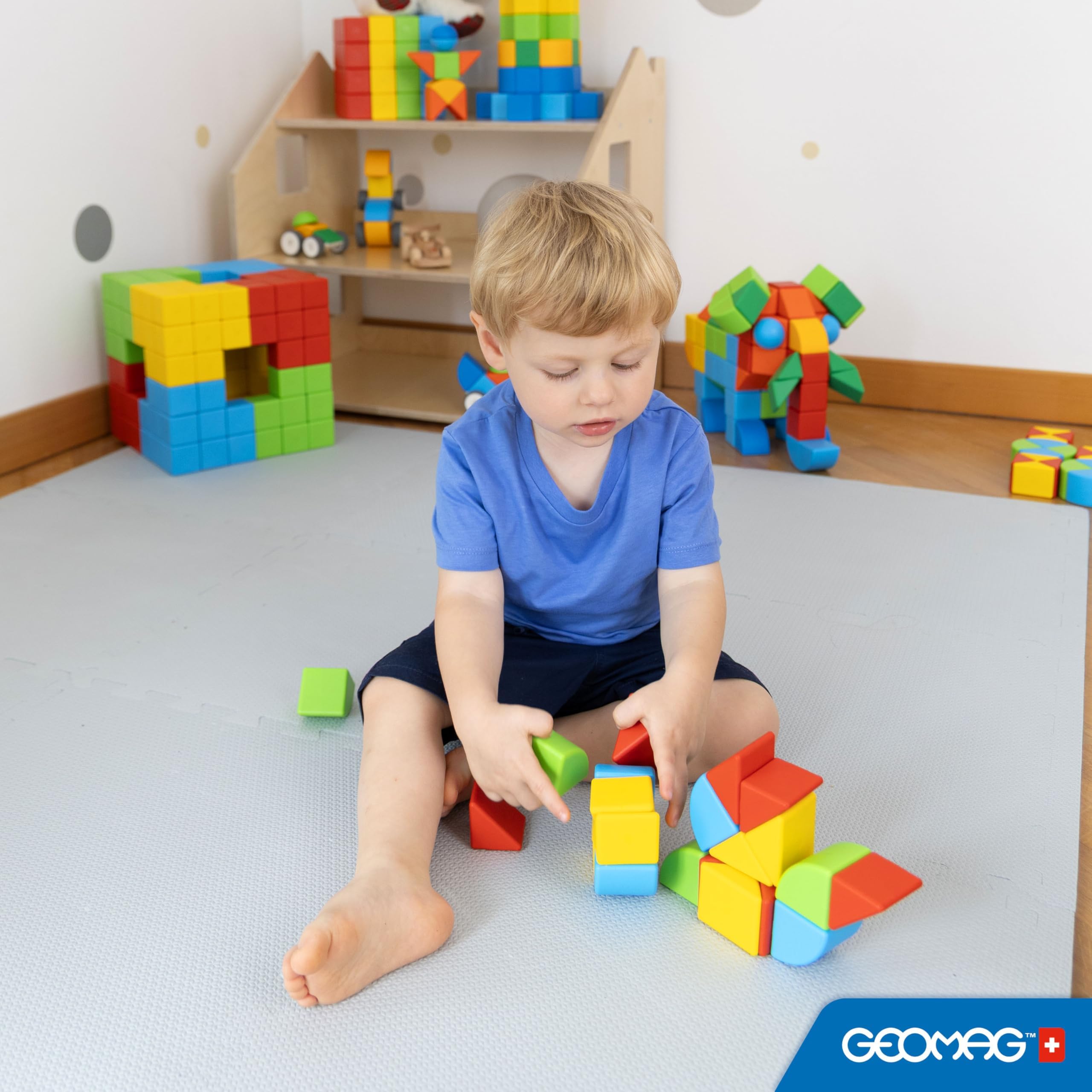 Geomag Magicube Magnetyczne klocki konstrukcyjne dla małych dzieci w wieku 1-3 lat, zabawka Montessori na ponad 1 rok, produkt sensoryczny dla dzieci z autyzmem, magnesy dla dzieci
