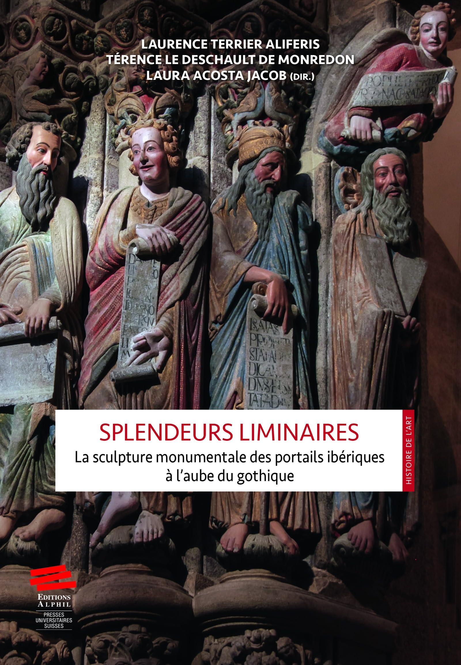 Splendeurs liminaires : l'histoire captivante des pierres sculptées et des portails gothiques