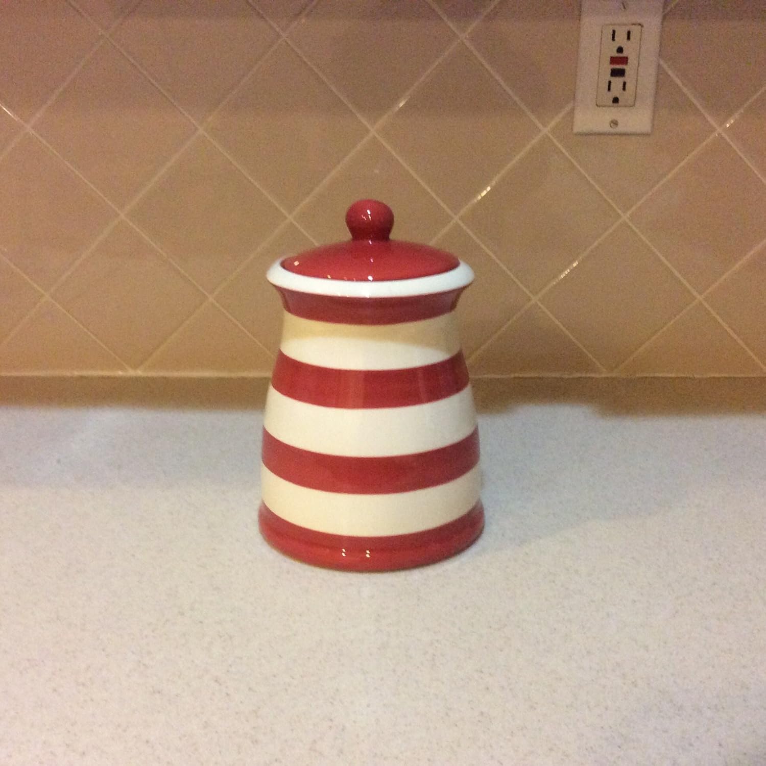 Terramoto Ceramics (Original) White and Red Striped, 8