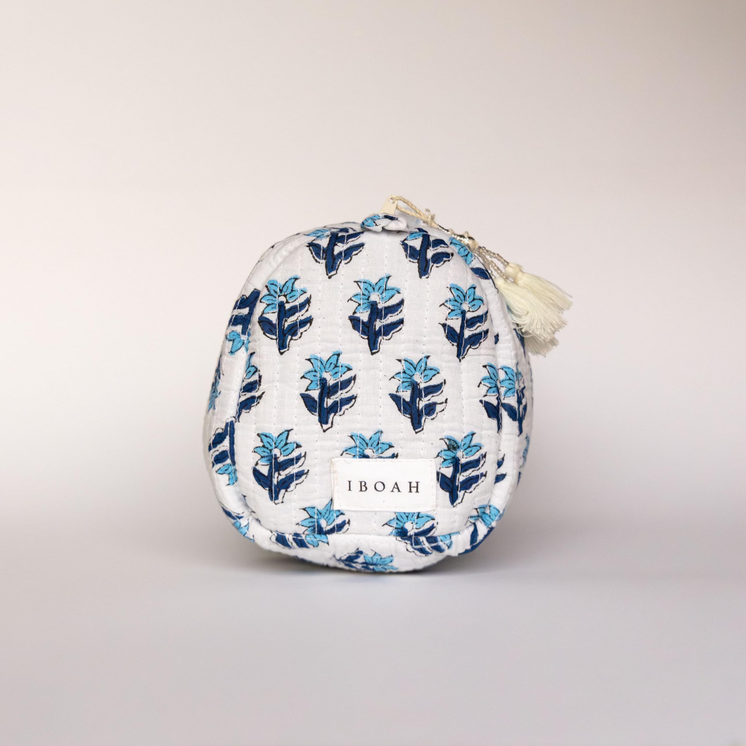 Neceser Print de Viaje Organizador, Bolsa de Aseo, Bolso Maquillaje de algodón Acolchado para Mujeres, Hombres y recién Nacidos con Forrado Impermeable Interior (Blanco Floral, Mediano) — view 3