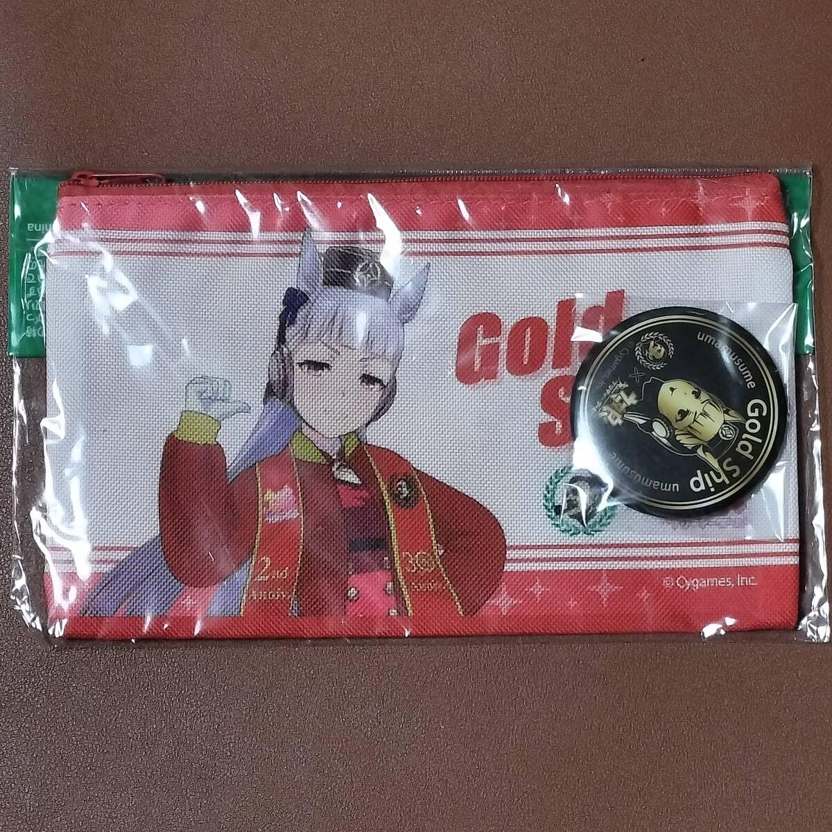 Amazon.co.jp: 限界ウマ娘 BOSS 缶バッジ付ポーチ ゴールド