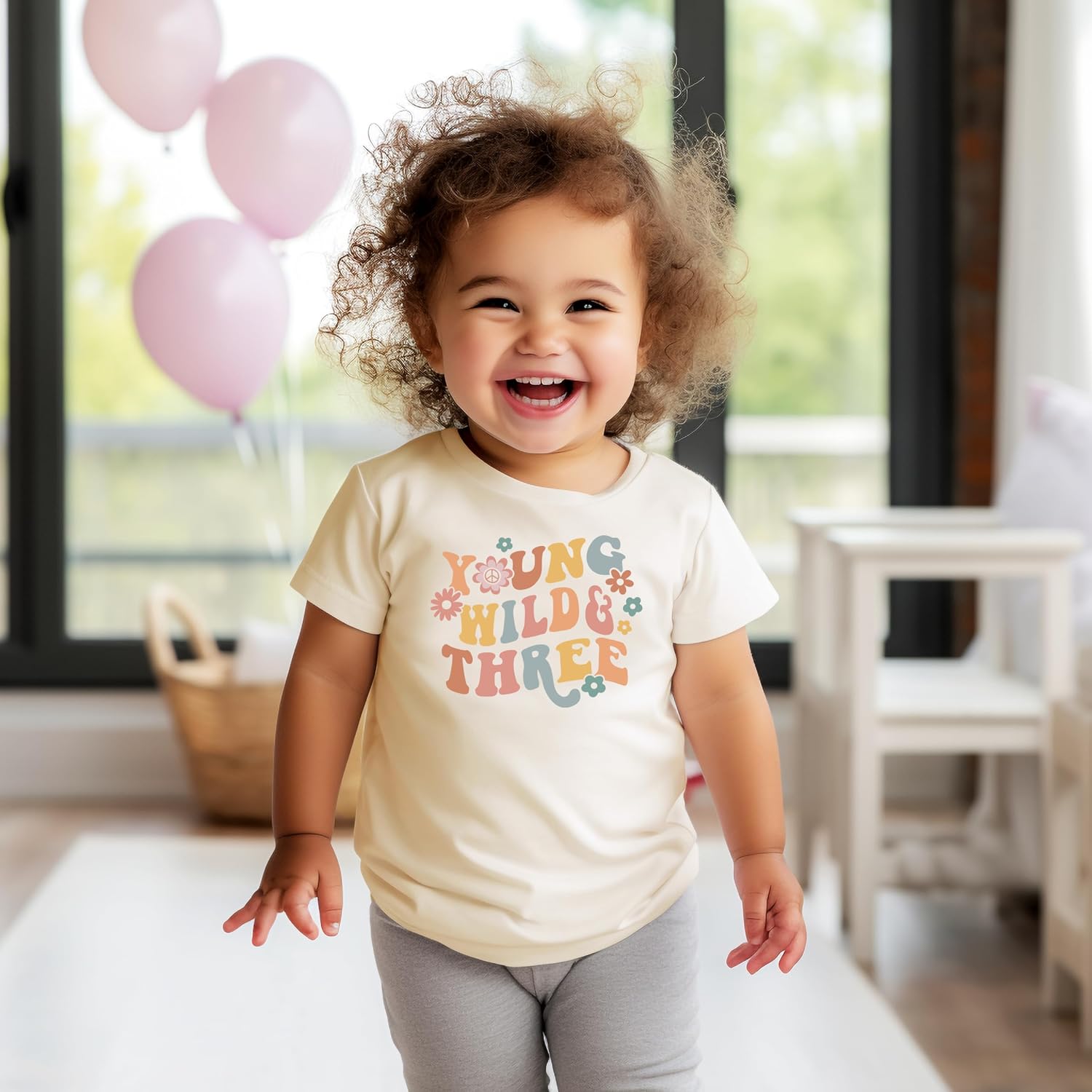Young Wild Three Daisy Groovy Adorable 3rd Birthday Shirt for Infant Baby Toddler Girl Third Birthday Outfit