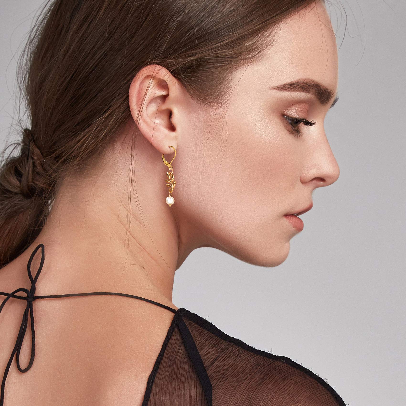 Boucles D'oreilles Dormeuses Arabesque De Fleurs Plaqué OR 750 3 Microns BELLE COMME VENUS