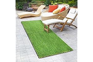 Artificial Turf for Dogs: Feet Float in Lush Delight