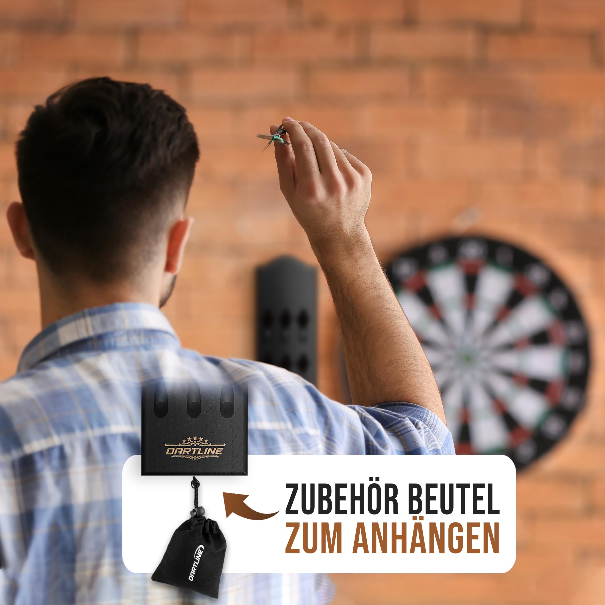 Dartpfeile Halterung aus Holz | Darthalter für 12 Pfeile zur Wandmontage | matt schwarzer Massivholz Dart Halter 40x9 cm | mit Stoffbeutel für Zubehör