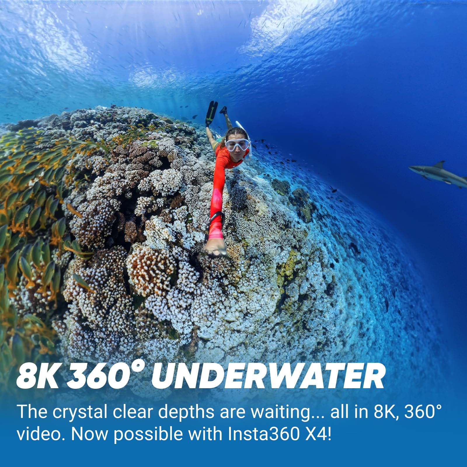 Insta360 X4 Pack Subacqueo Invisibile - Action Cam 360° 8K Impermeabile, Video Grandangolari in 4K, Selfie Stick Invisibile. Protezioni Lenti Rimovibili, Autonomia Batteria 135 min, Editing IA