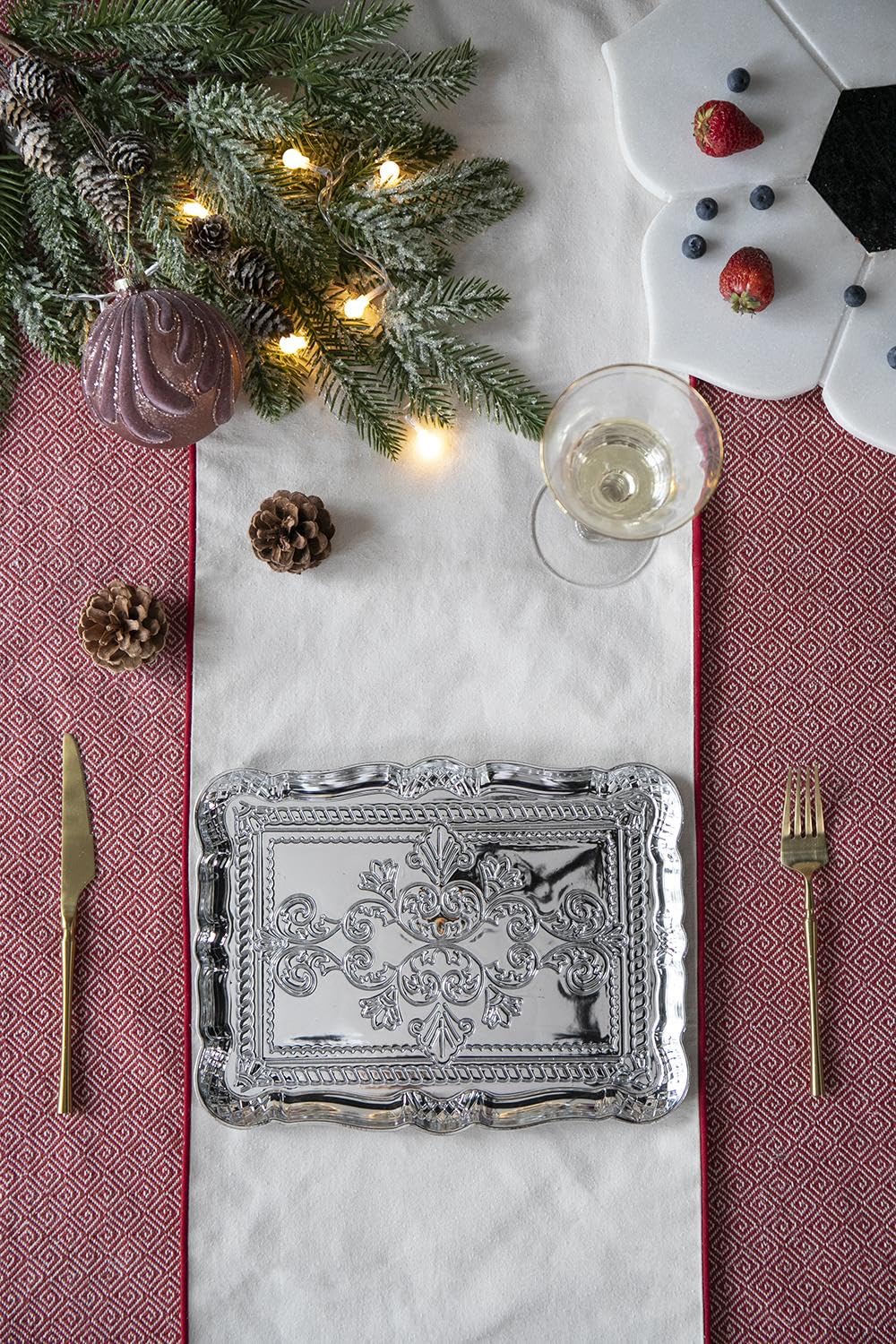 HXUHUWS Elegant 6 Pack Plastic Charger Plates for Dinner, 11.8