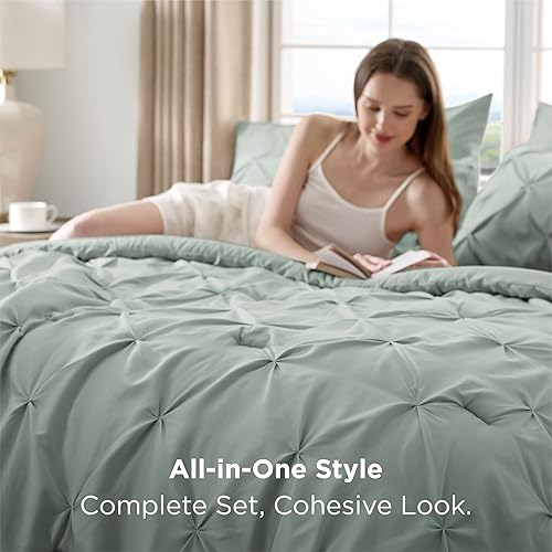 Miniatura 3 de BEDSURE Juego de ropa de cama con edredón tamaño King de 7 piezas, diseño de pliegues, con edredón, sábanas, fundas de almohada y fundas decorativas