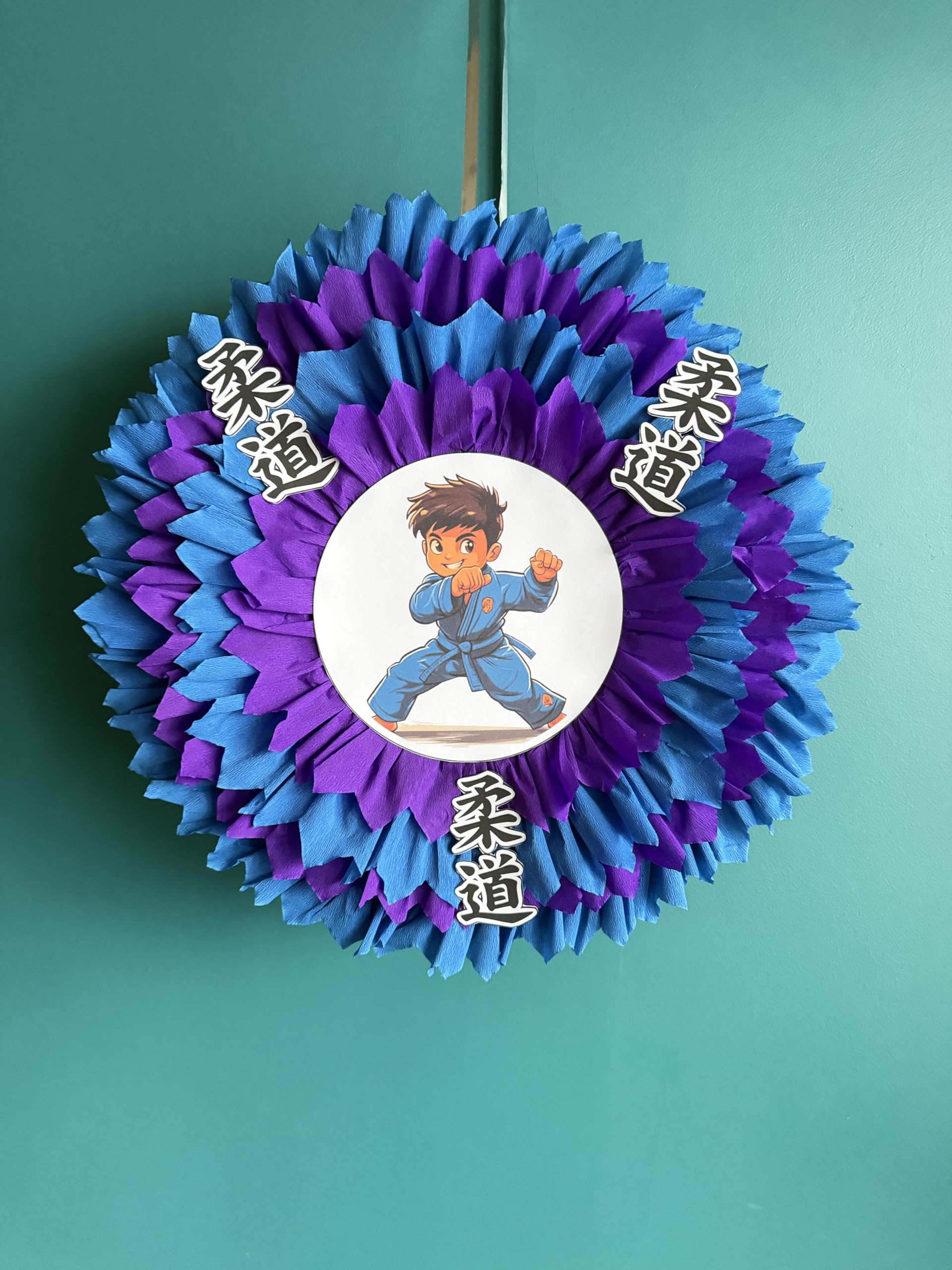 Handmade Martial Arts Karate Piñata – Empty Fillable Party Decoration (40 x 40 cm)