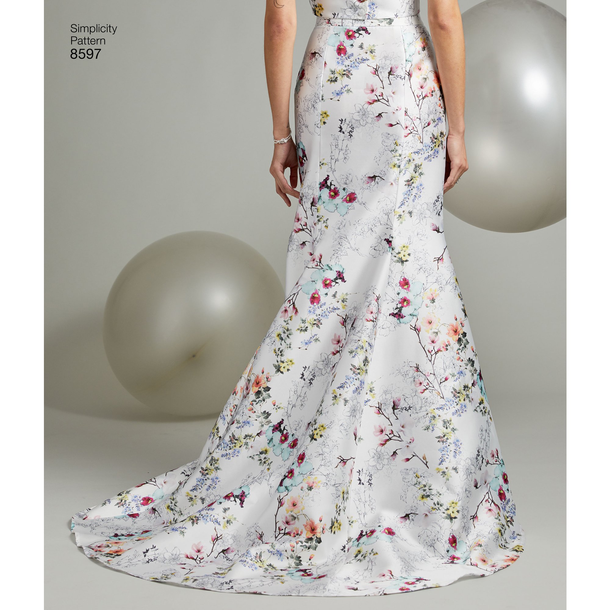 Simplicity 8597Pattern 8597 Jupes pour occasions spéciales pour femmes, papier, blanc, AA (36-38-40-42-44)