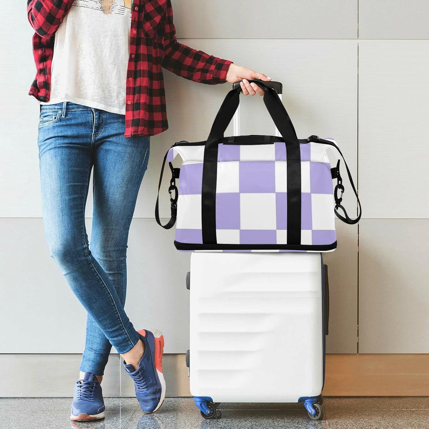 Purple and White American Plaid Gym Bag Sports Gym Tote Bag with Adjustable Strap for Travel Multifunctional