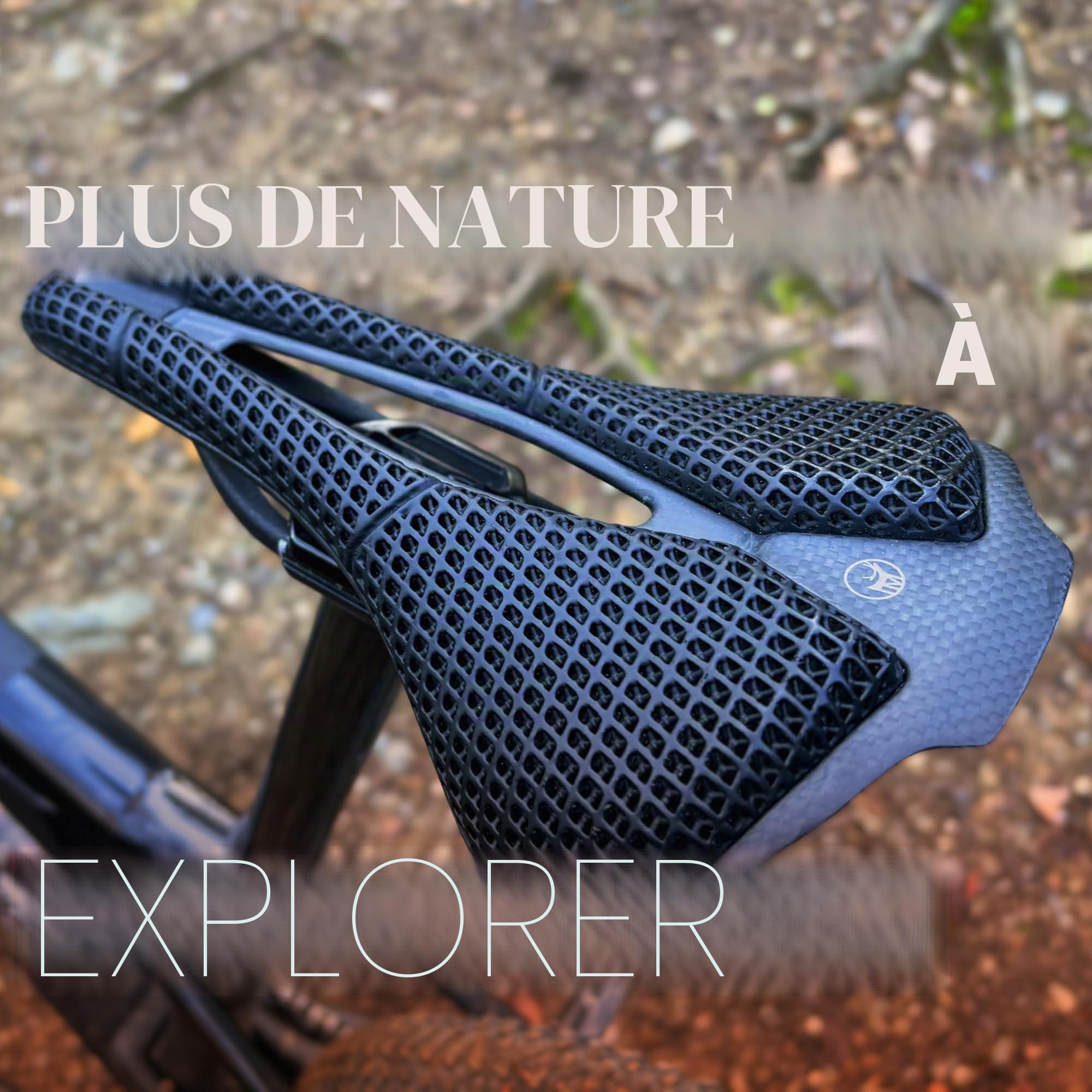 IMPALAPRO Selle Carbone Imprimée 3D Ultraléger 250x140mm — Selle 3D Carbone Haute Fermeté — Selle Vélo en Carbone T800 Ergonomique Respirante — Rails Ovales 7x9mm