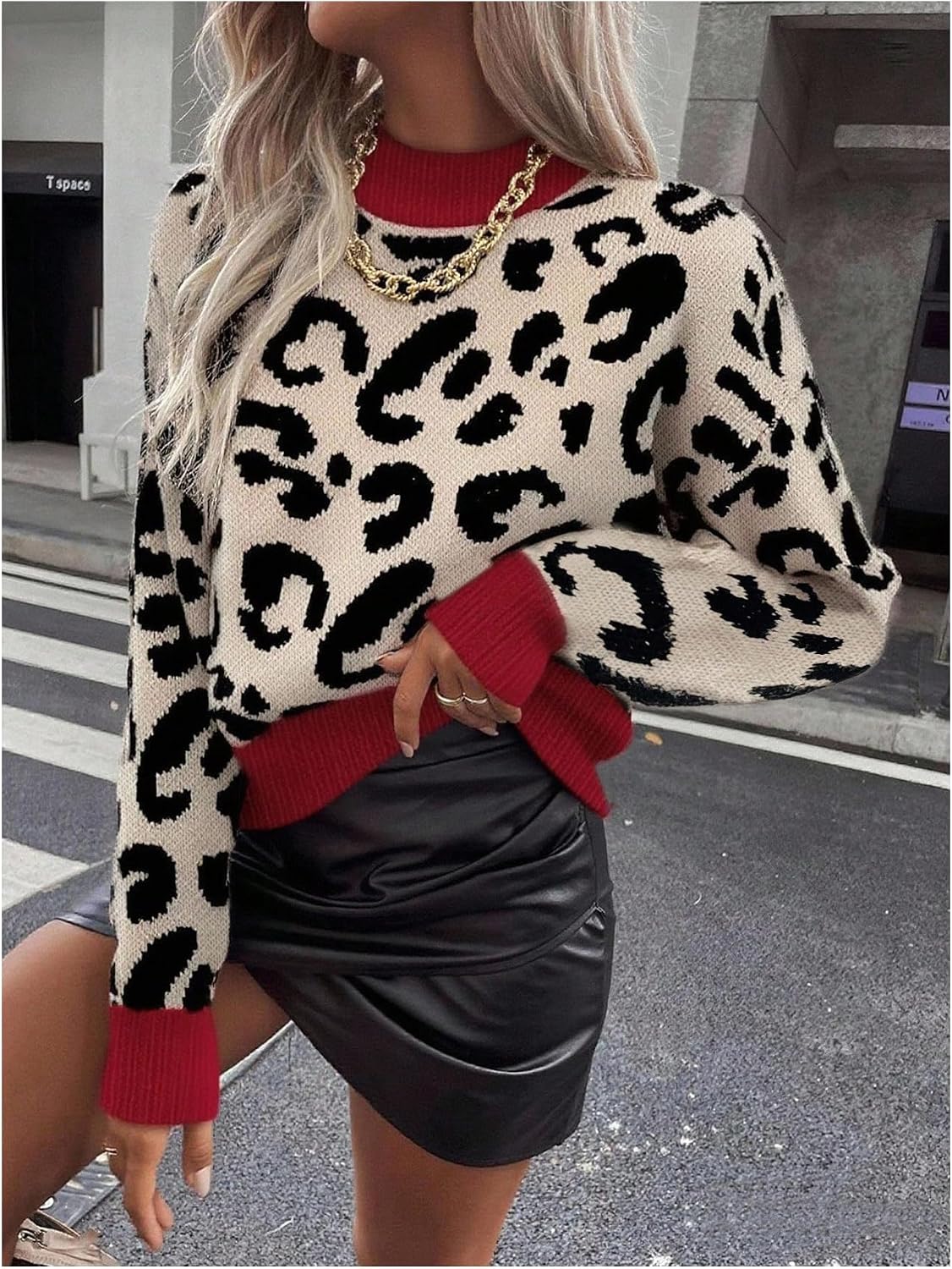 Women's Y2k Leopard Sweaters Cheetah Long Sleeve Mock Neck Pullover Knit Tops Knitwear