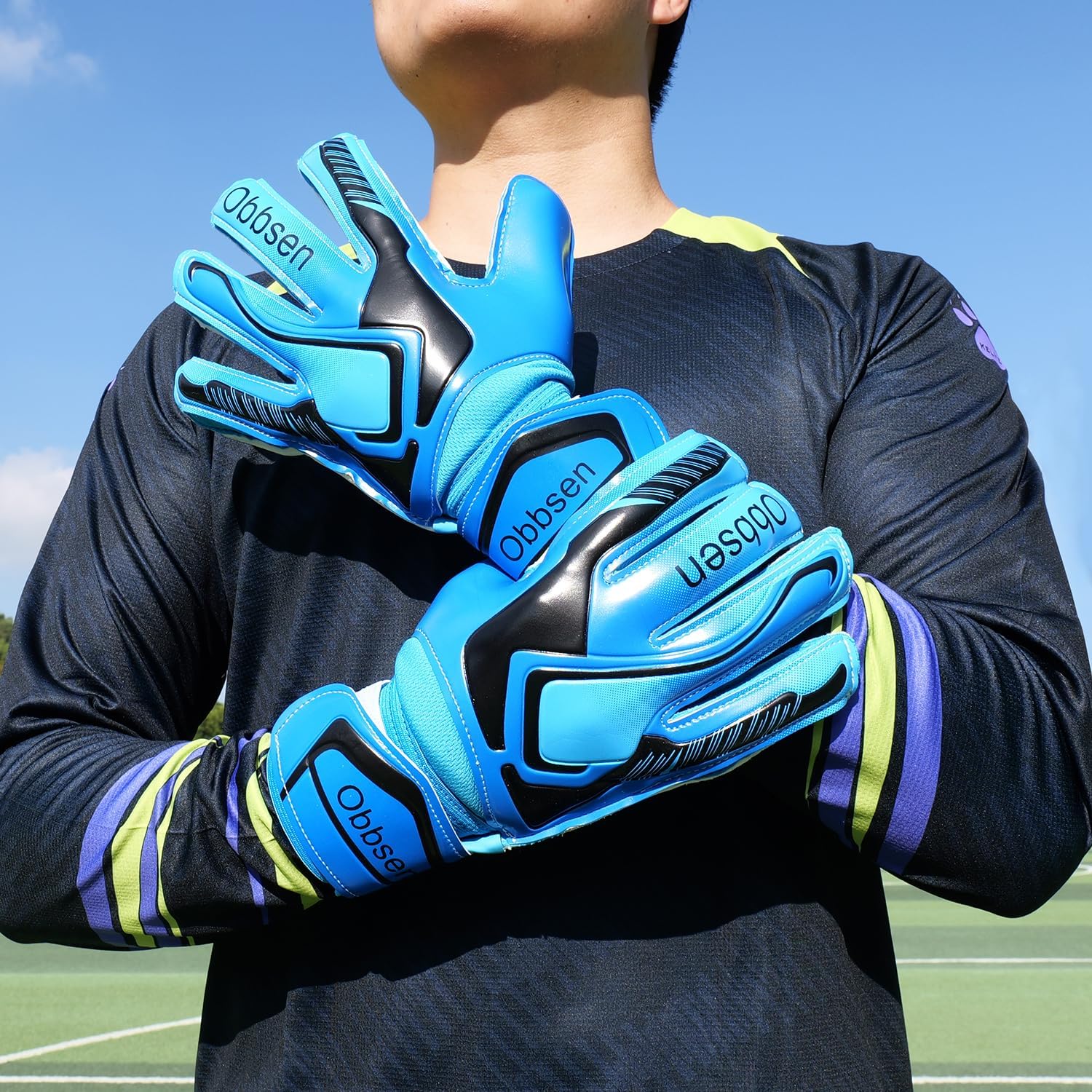 Soccer Goalie Gloves for Kids, Youth&Adult Soccer Goalkeeper Gloves, Strong Grip Anti-Slip Latex Palm Breathable Goalkeeping Gloves with Fingersaves