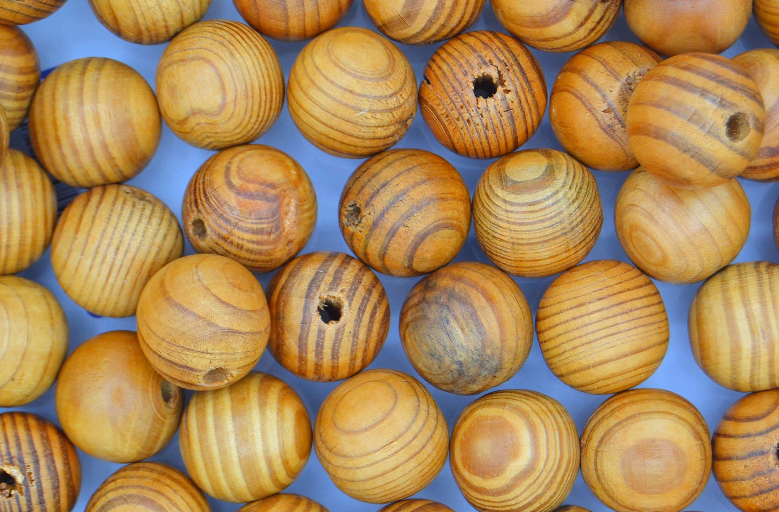 celloexpress Natural Wooden Round Beads Used for Handmade Jewellery or Macrame (Burlywood - 30mm x 29mm (6mm Hole), Pack of 25)