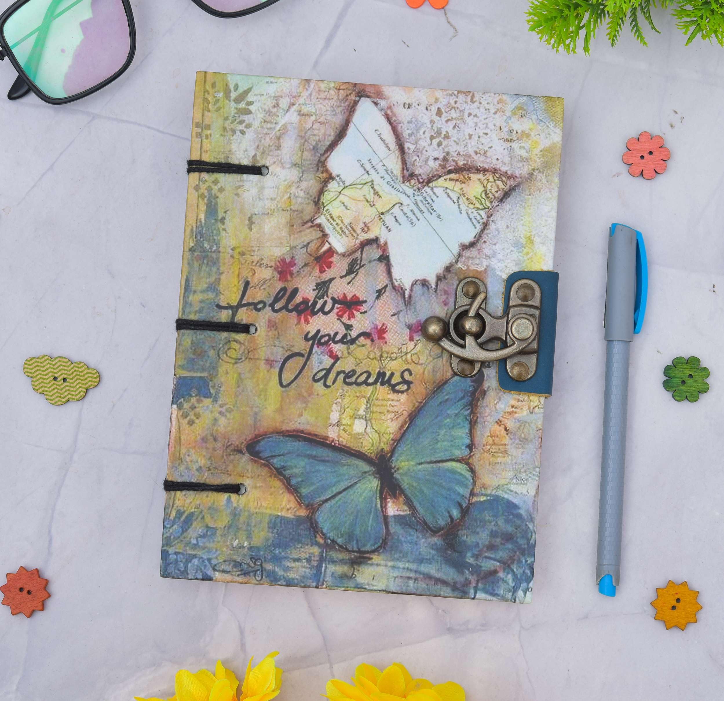 SOVELY ALL-IN-ONE SHOPPING Handmade Printed Cardboard Journal Diary with Buckle Lock Unruled 200 Pages Notepad Personal Diaries for Men and Women -19