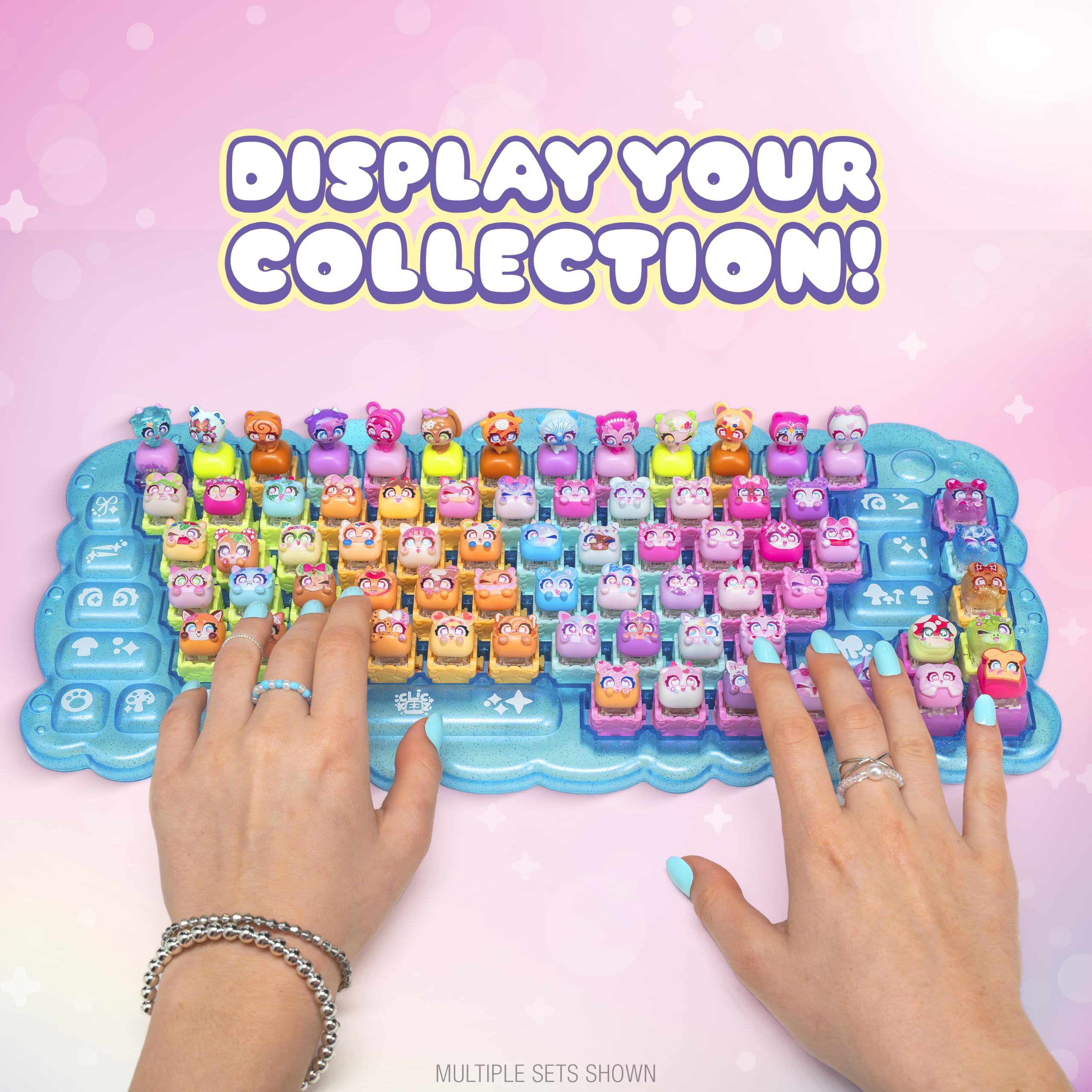 Clickeez Mega Pack de teclado serie 3 | Incluye una funda de coleccionista de teclado y 12 Clickeez con temática de burbujas (incluyendo 3 iluminados) | Coleccionables con clic | A partir de 6 años