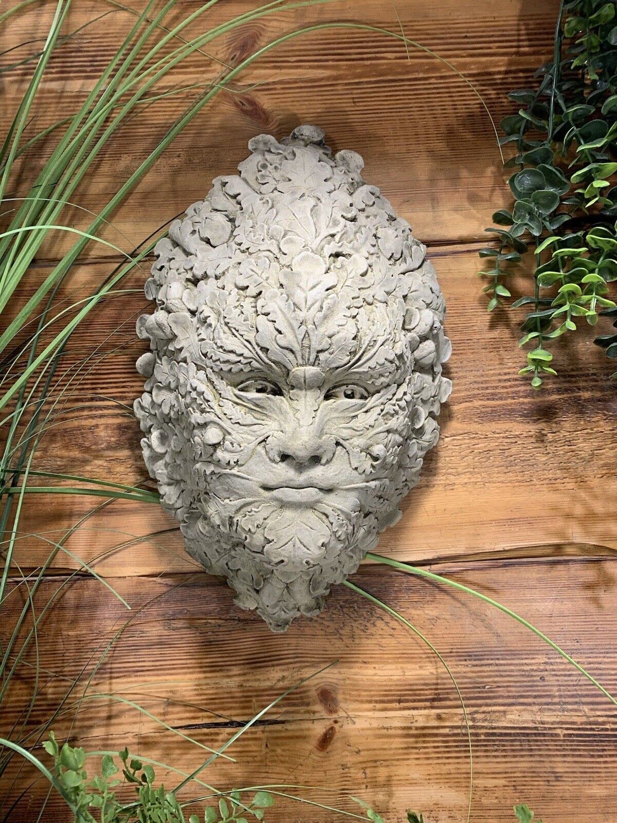 STONE GARDEN GREEN MAN LADY LEAF FACE PLAQUE WALL HANGING ORNAMENT HIGH DETAIL