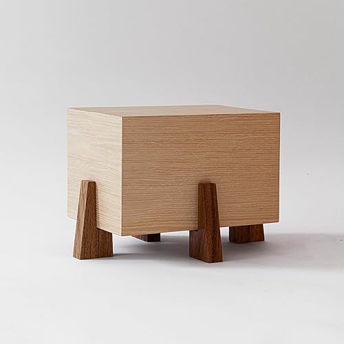 Genérico Wooden Urn for Human Ashes | Warm Decorative Design