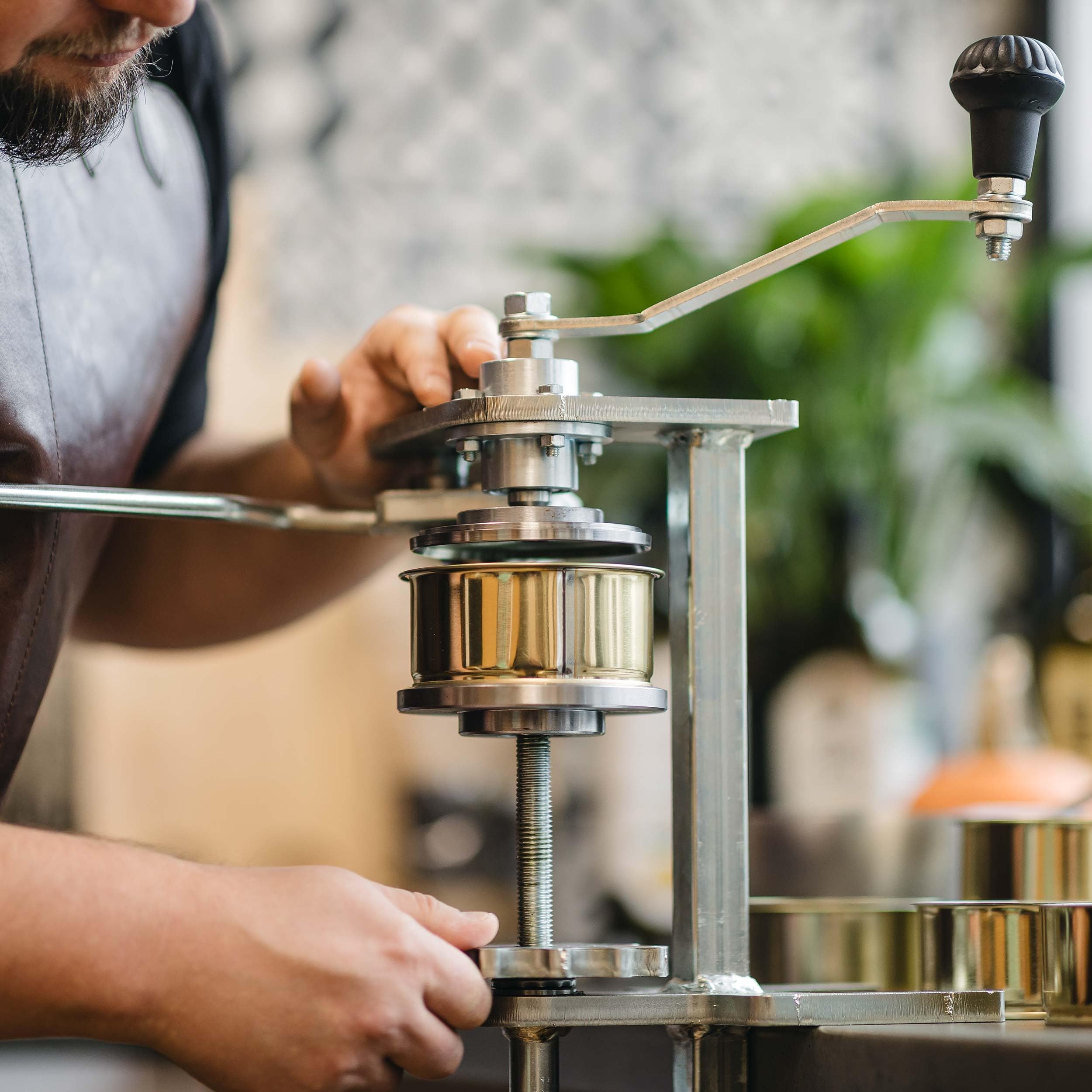 Nel Manuelle Dosenverschlussmaschine für Jäger & Metzger, DIY Konserven, Robust, Präzise, Lange Haltbarkeit