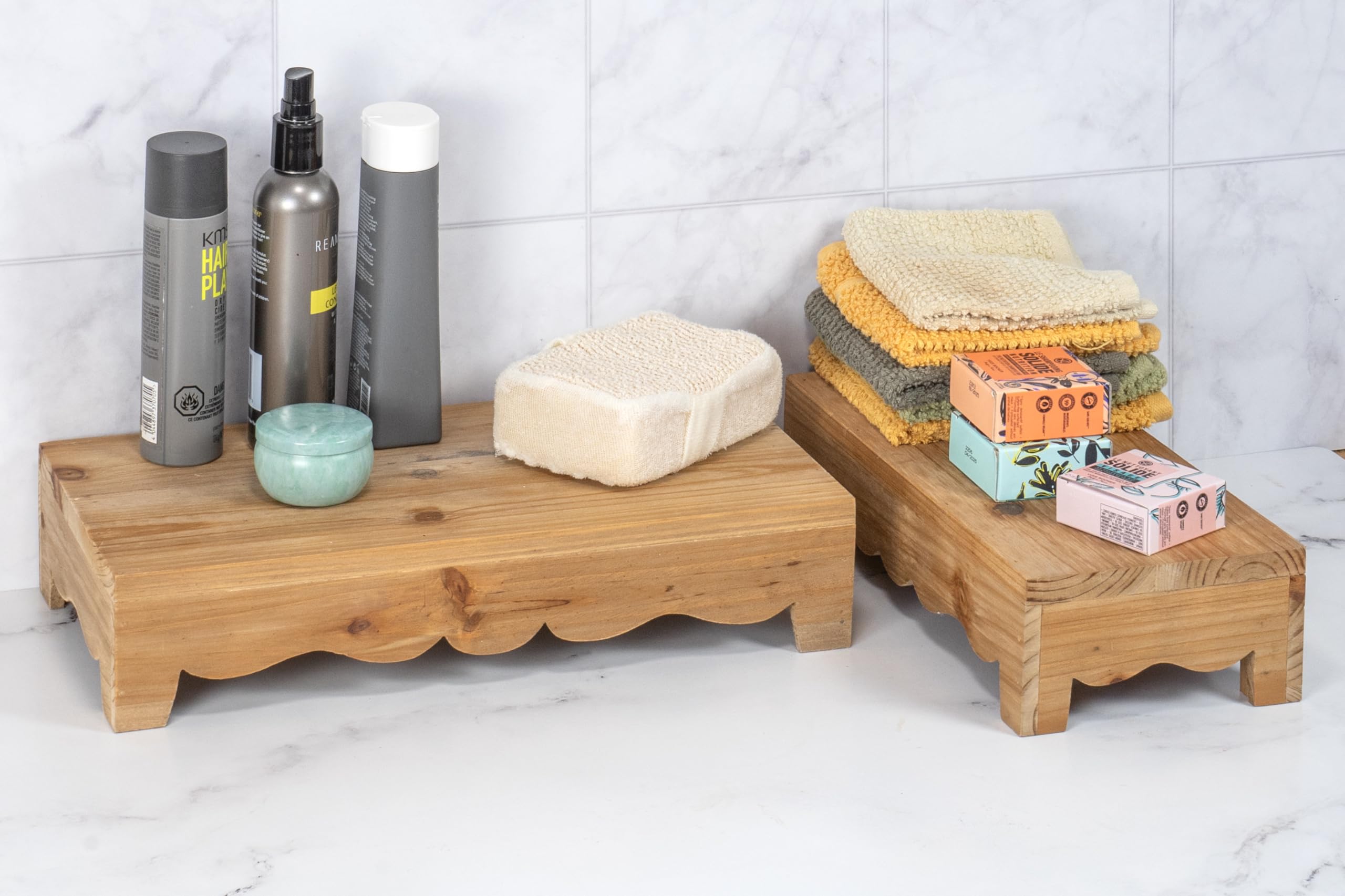 Red Co. Set of 2 Decorative 15.75� to 12.75� Rustic Wooden Stackable Pedestal Stands, Natural Brown