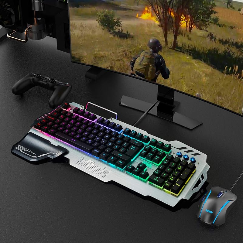 RedThunder K900 Gamer Billentyűzet RGB Világítással