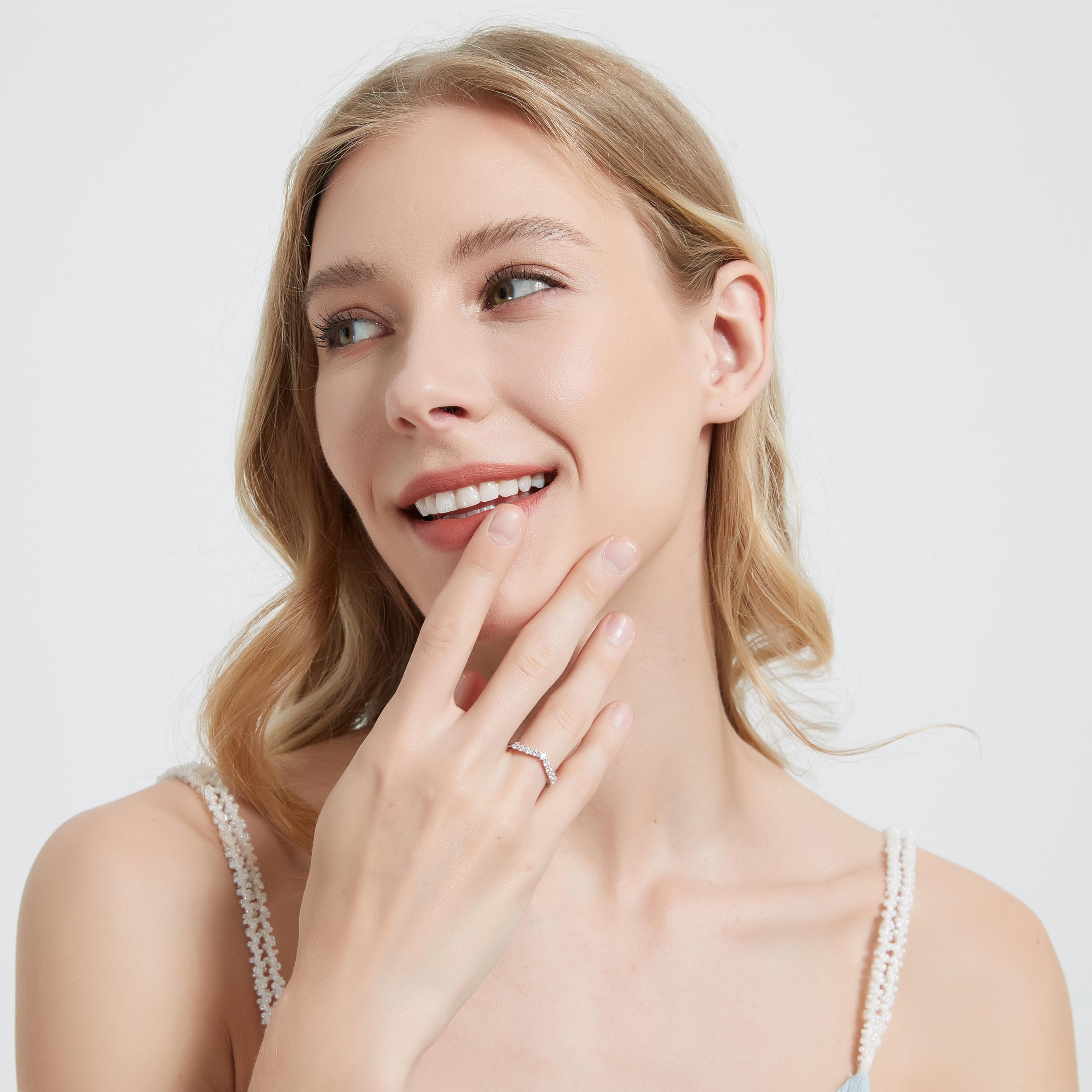 Fede nuziale in vero moissanite o finto diamante, in argento Sterling, a forma di V, a 3 griffe, set Eternity