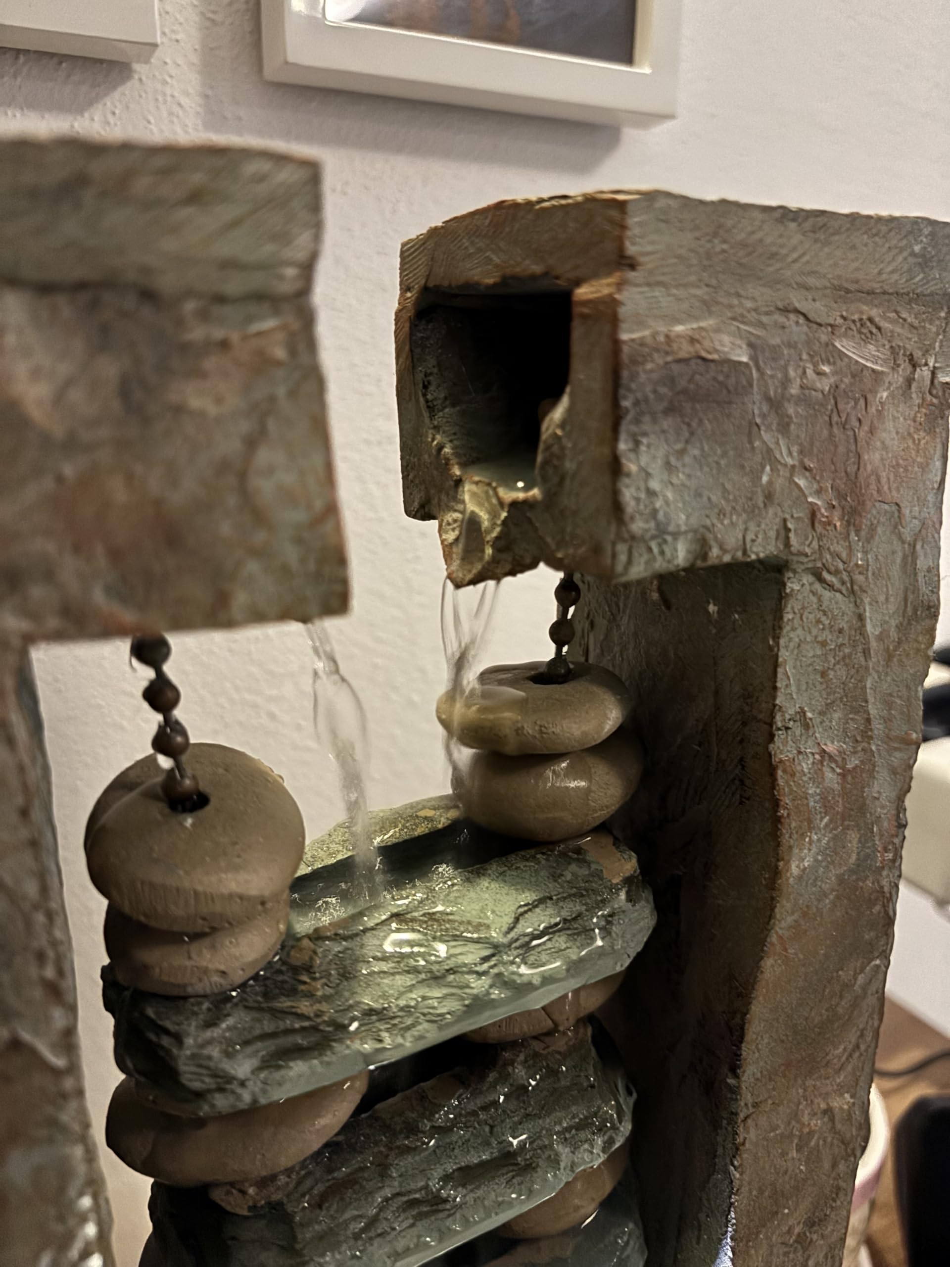 Fuente zen de piedra gota – Fuente decorativa de interior con cascada de agua relajante ideal para casa, oficina y meditación