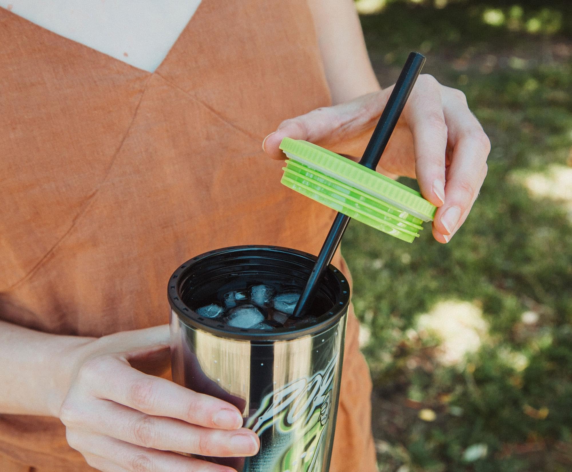Rick and Morty "Portal Boyz" Plastic Tumbler With Lid and Straw, Green - Image 4
